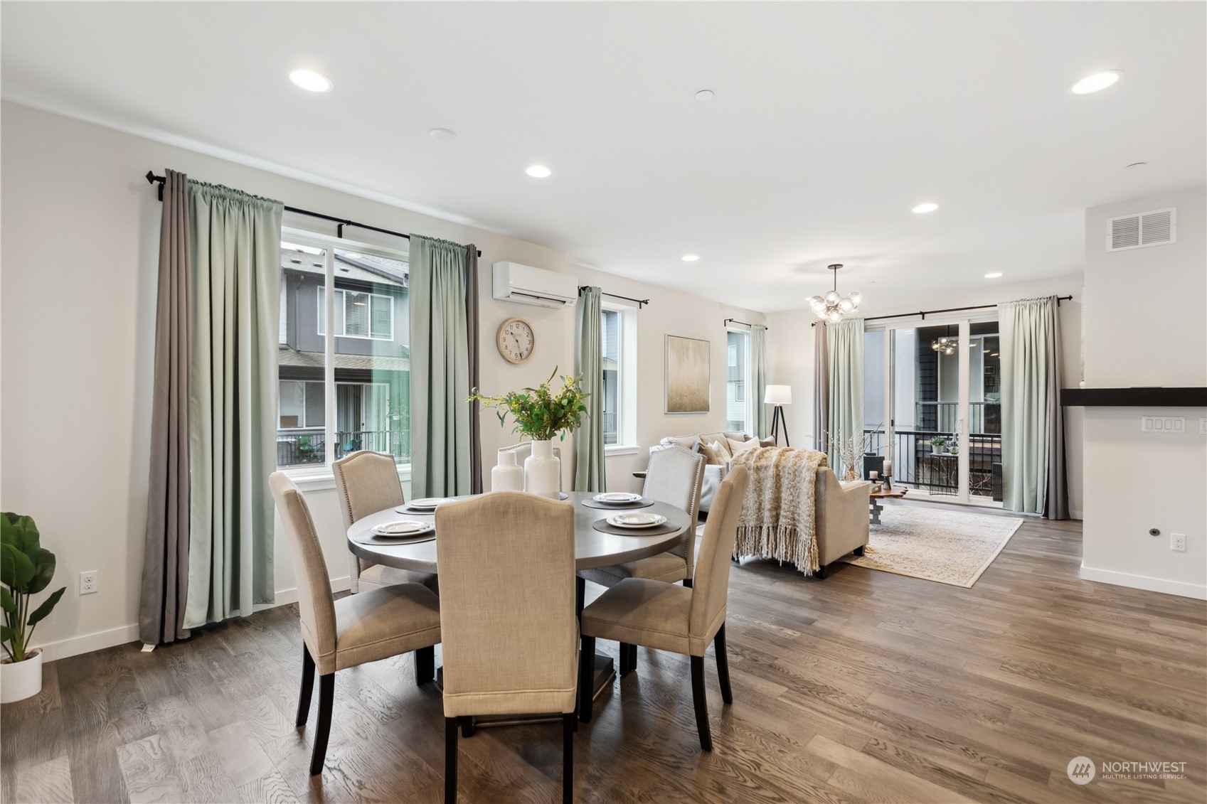 23630 6th Avenue SE Unit: A