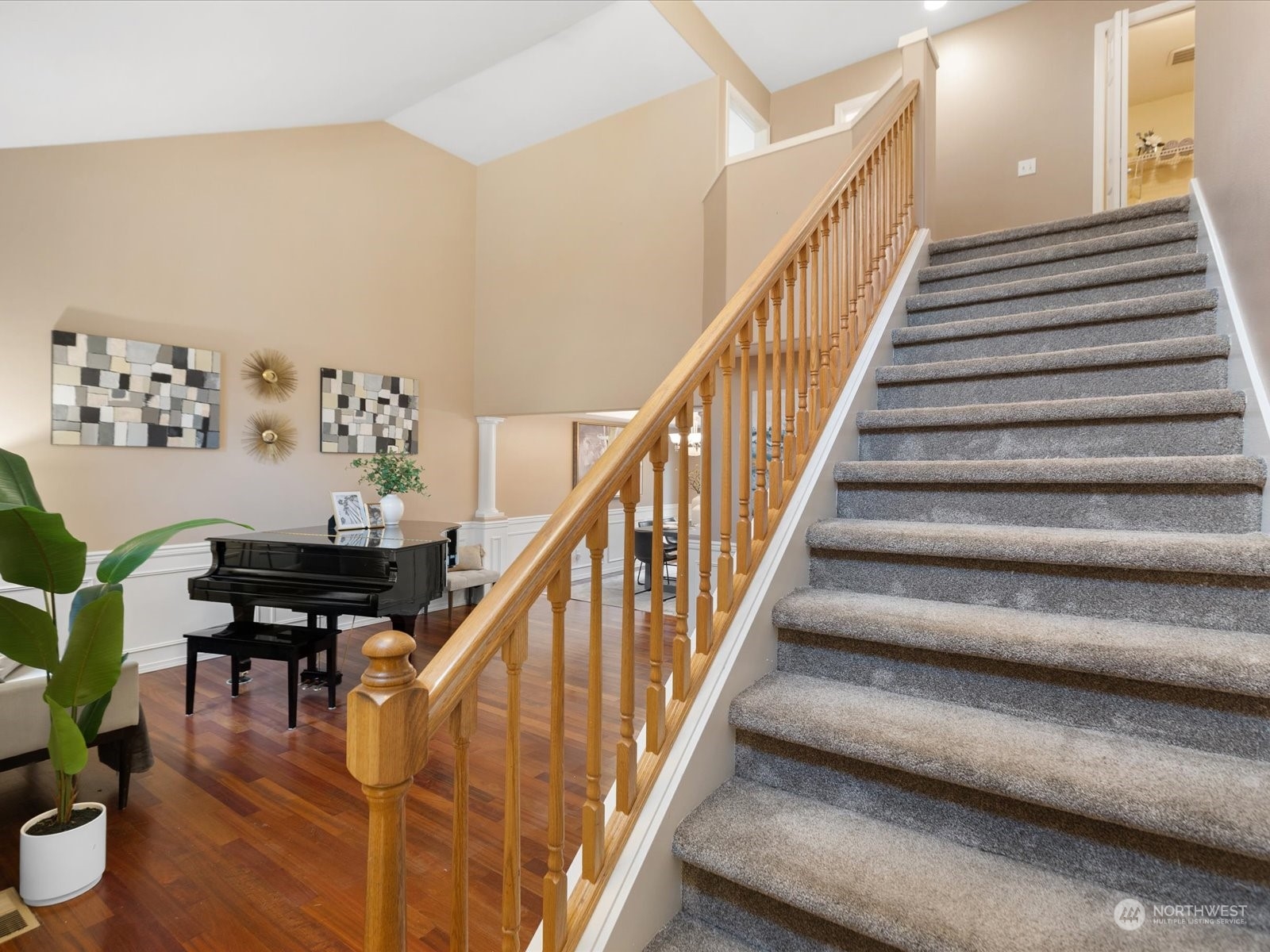 18040 92ND Avenue NE