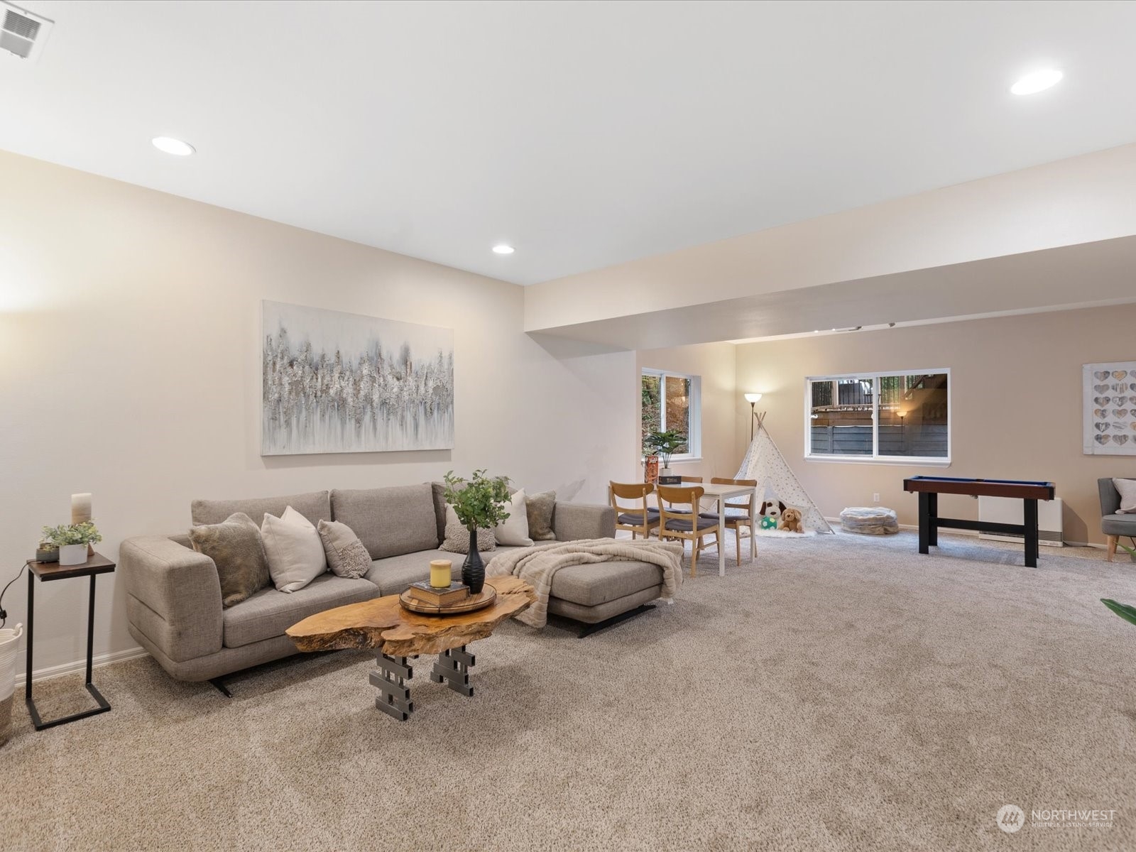 18040 92ND Avenue NE