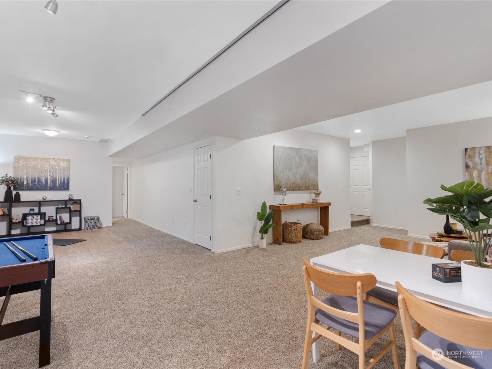 18040 92ND Avenue NE