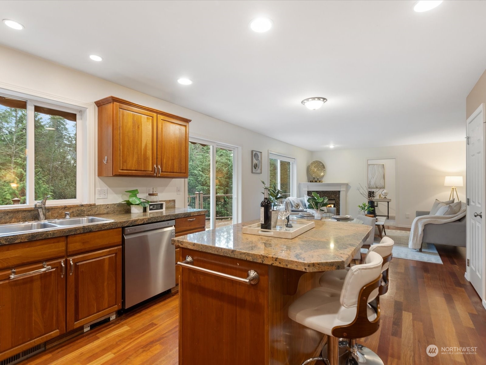 18040 92ND Avenue NE