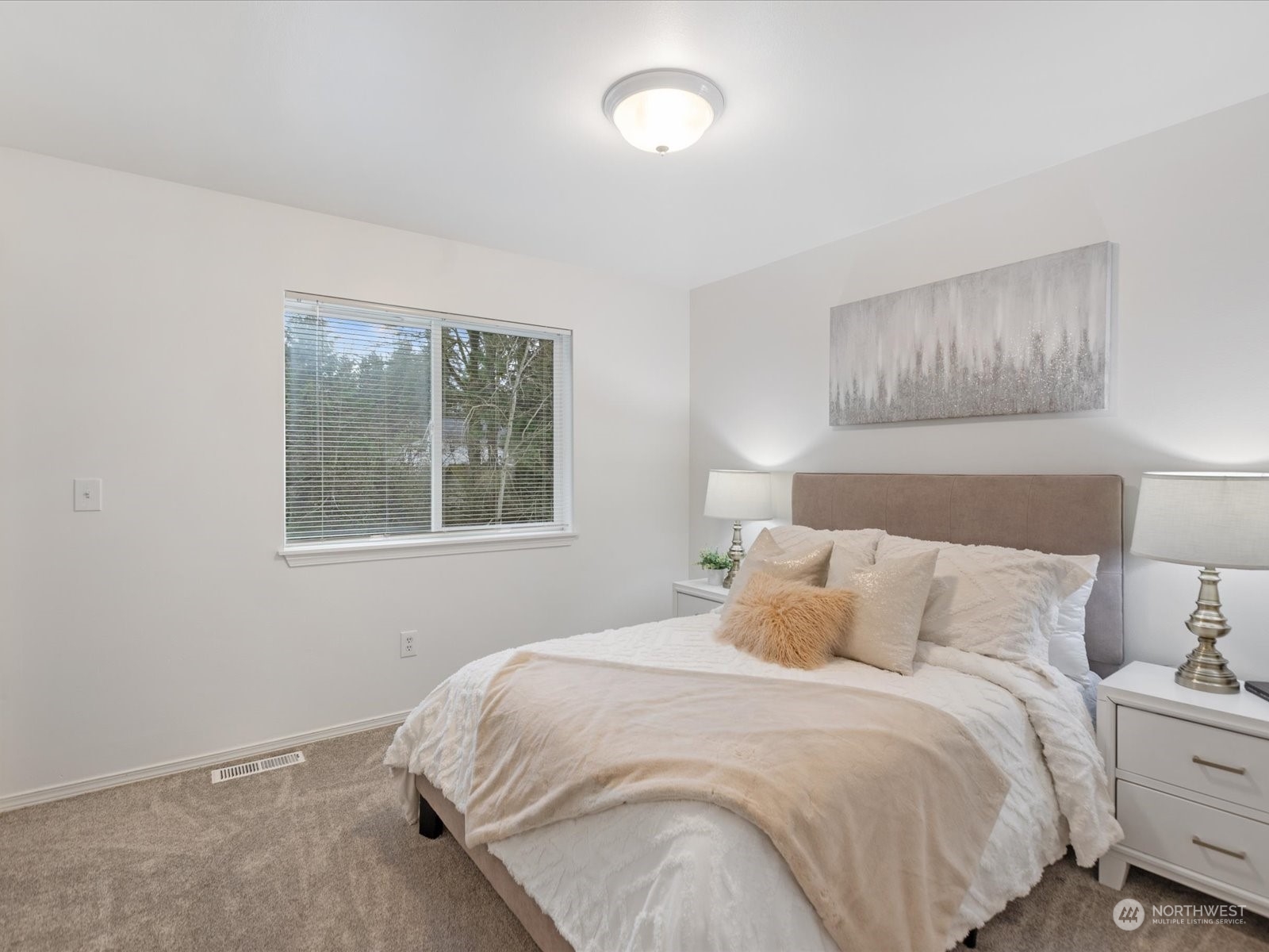 18040 92ND Avenue NE