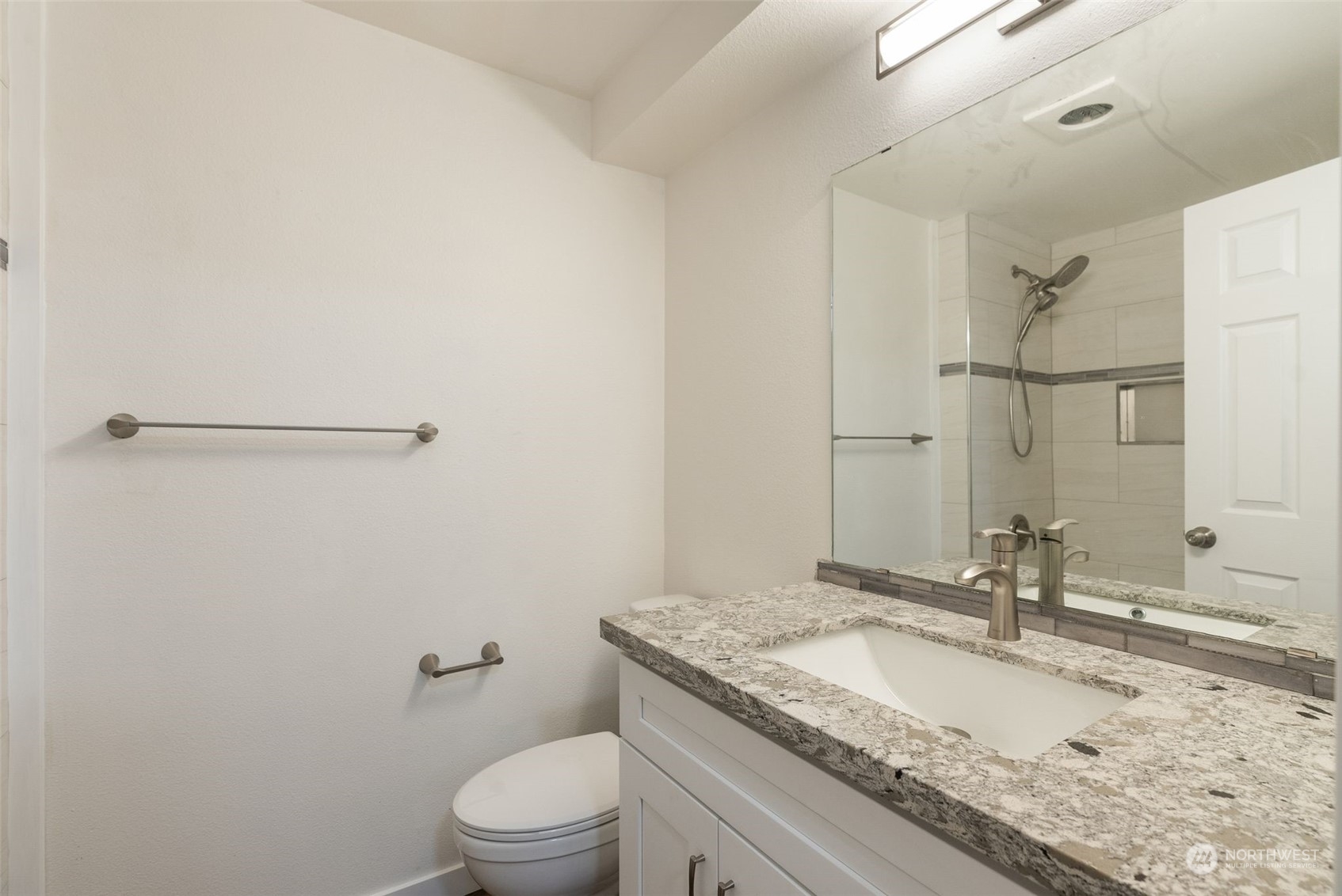 411 N 90th Street Unit: 207