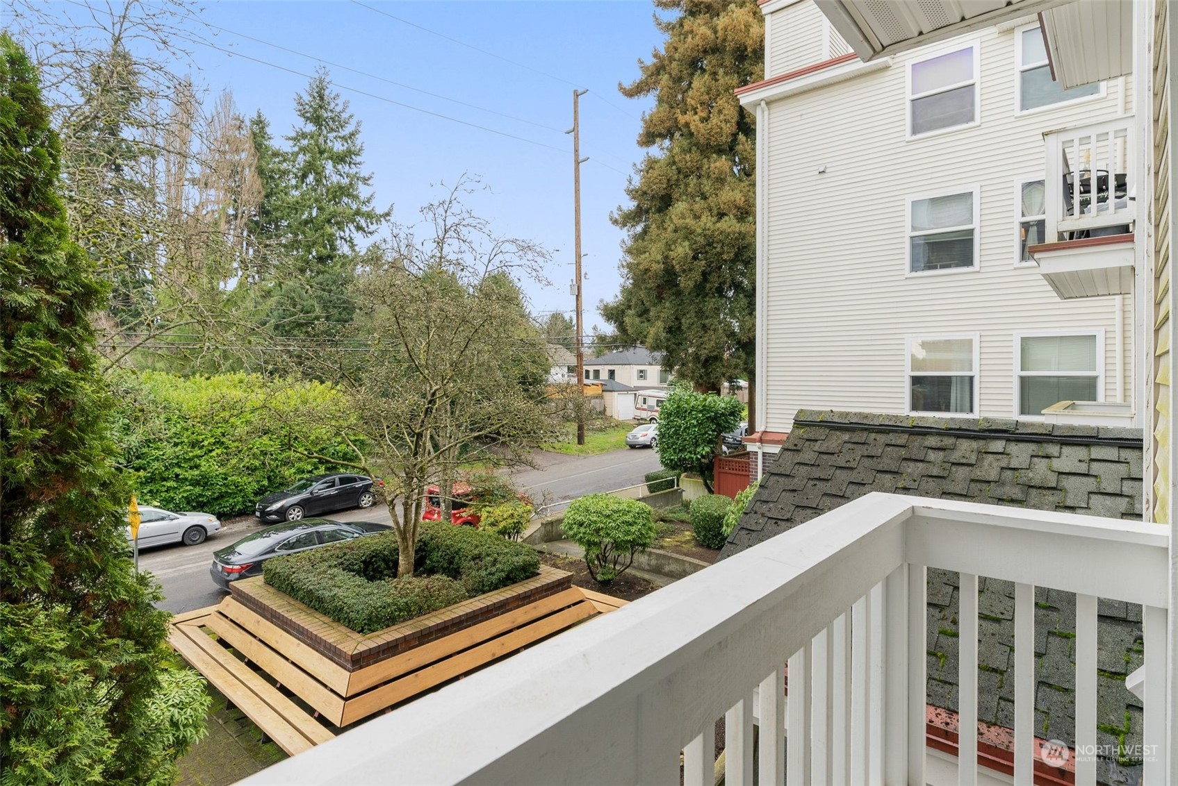 411 N 90th Street Unit: 207