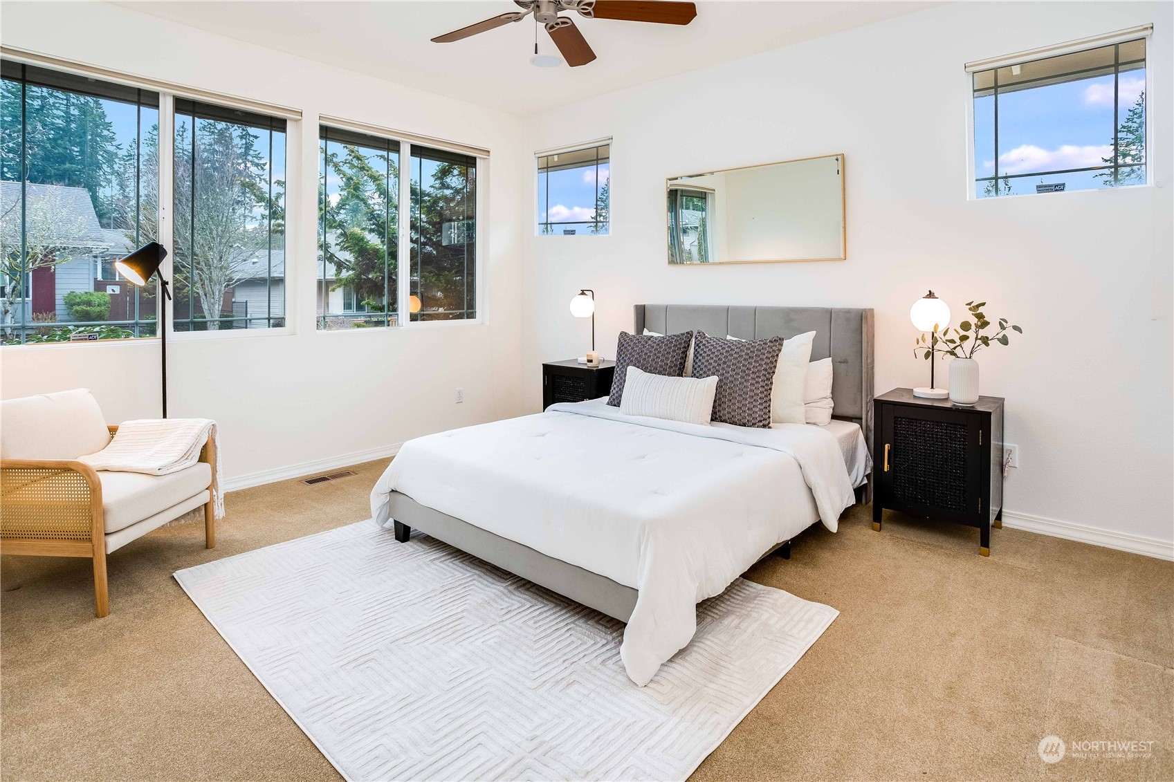 13266 Sunbreak Way NE