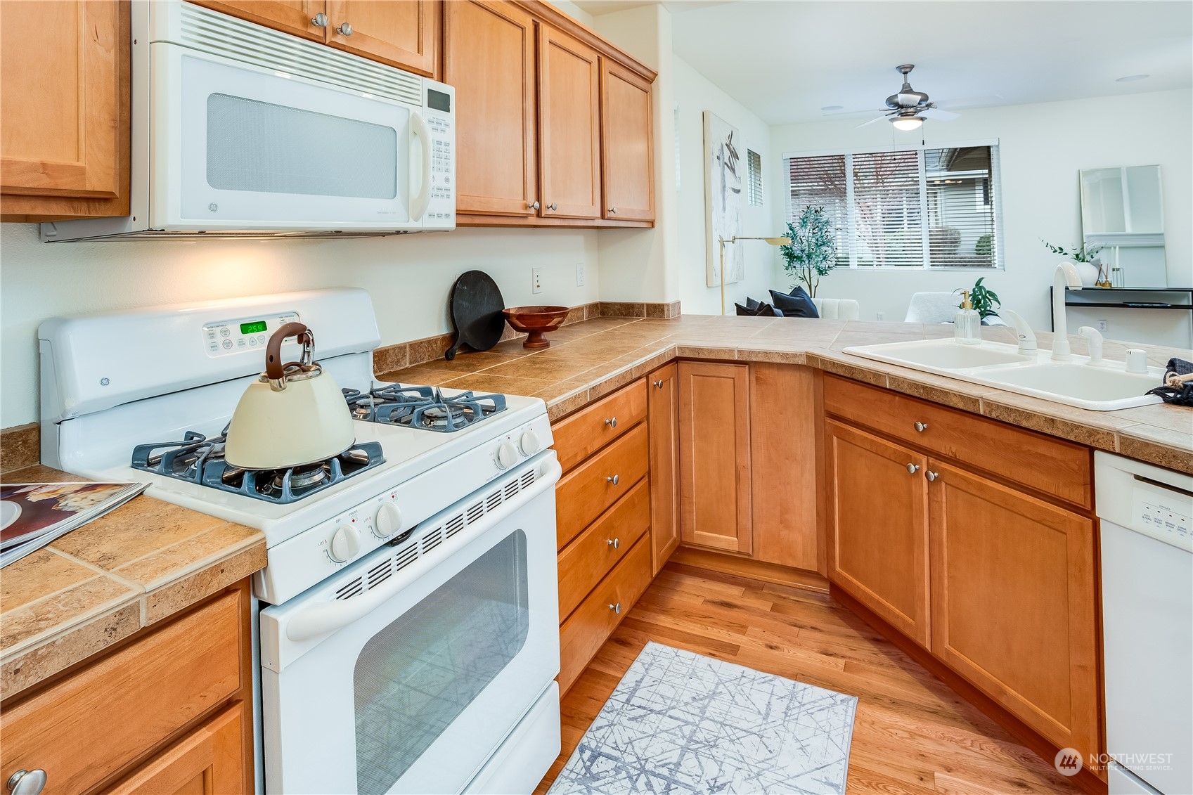 13266 Sunbreak Way NE