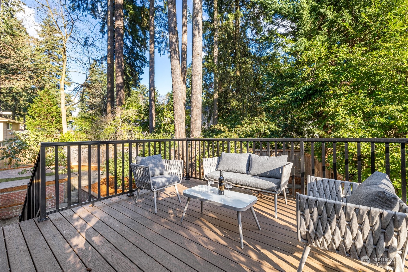 1410 151st Avenue NE