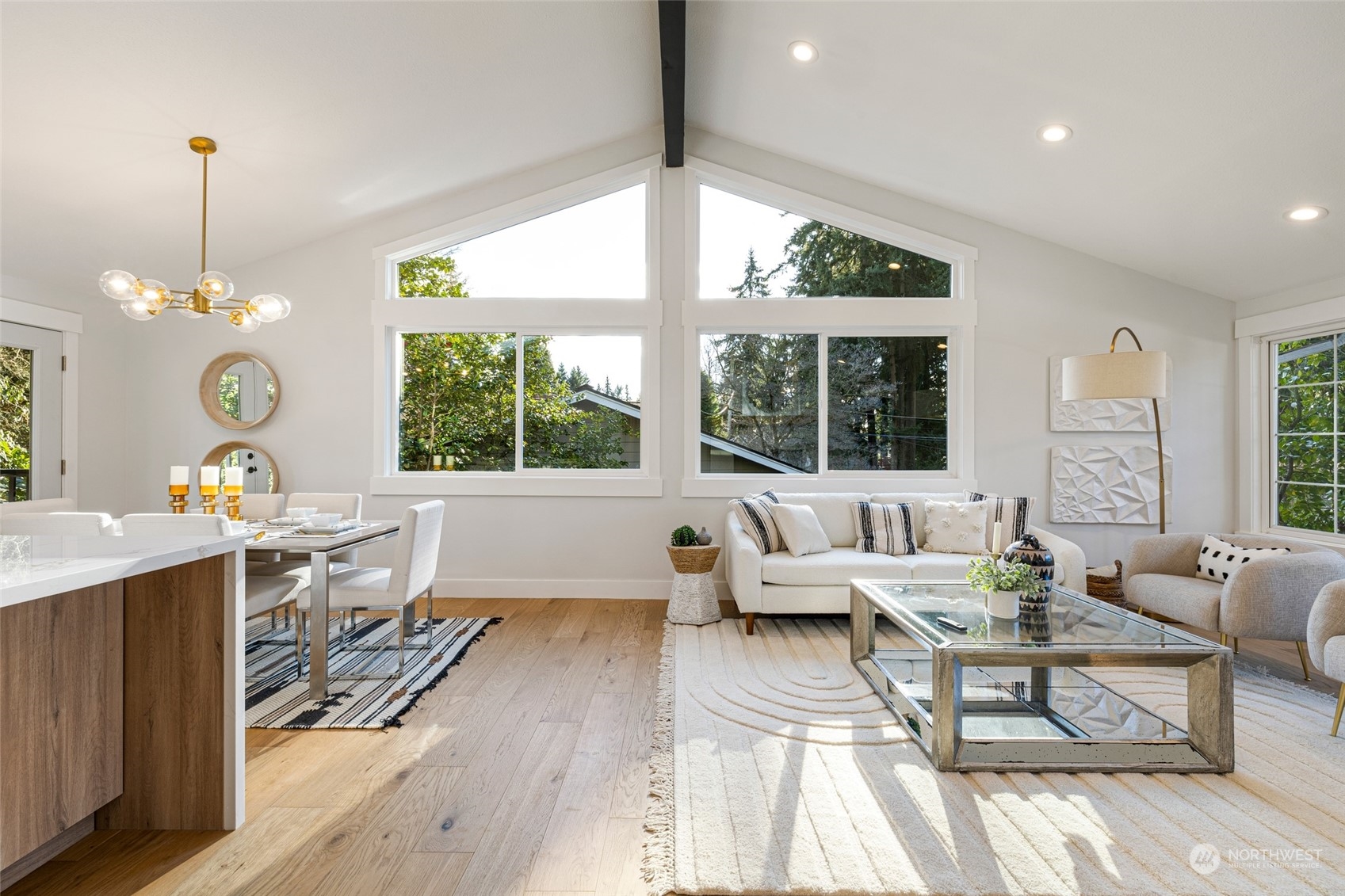 1410 151st Avenue NE