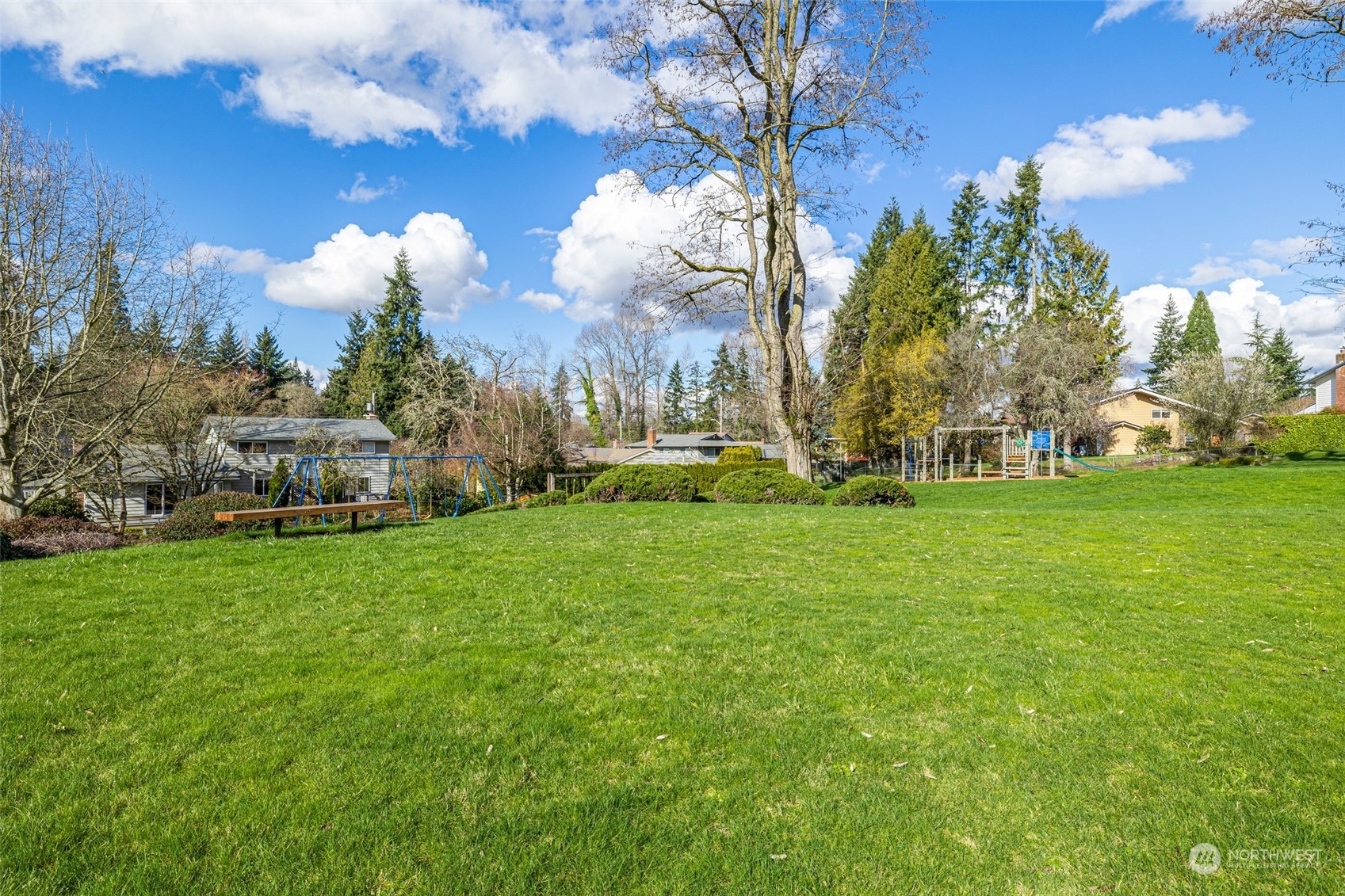 1410 151st Avenue NE