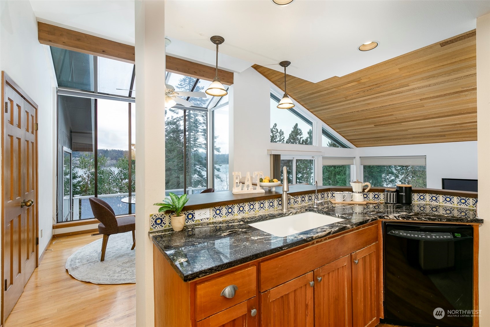 1818 West Lake Sammamish Parkway NE