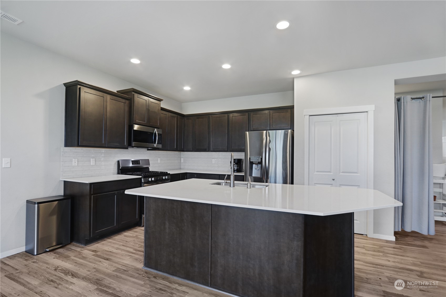 17811 Mill Valley Road