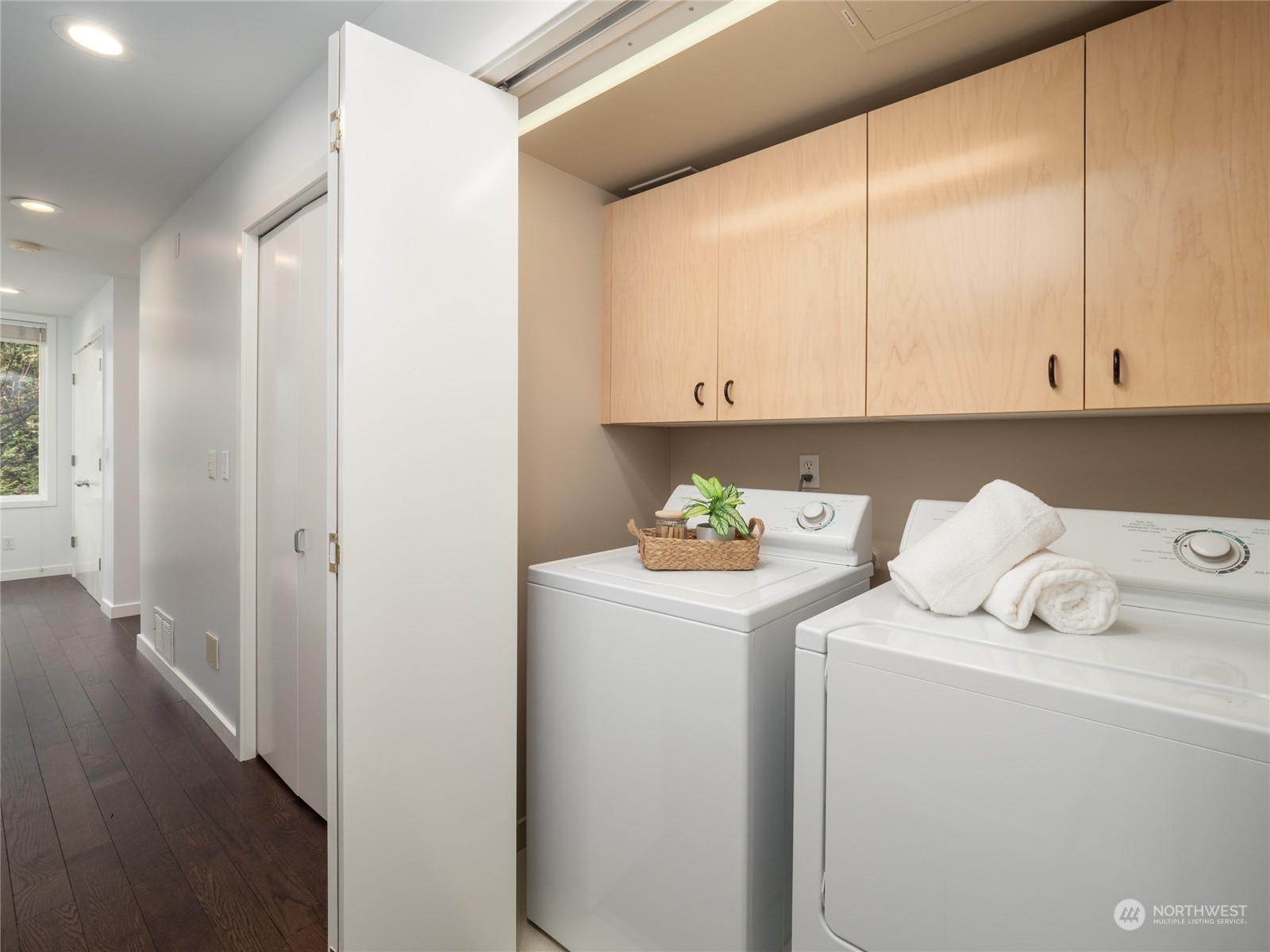 10214 NE 62nd Street Unit: 10214