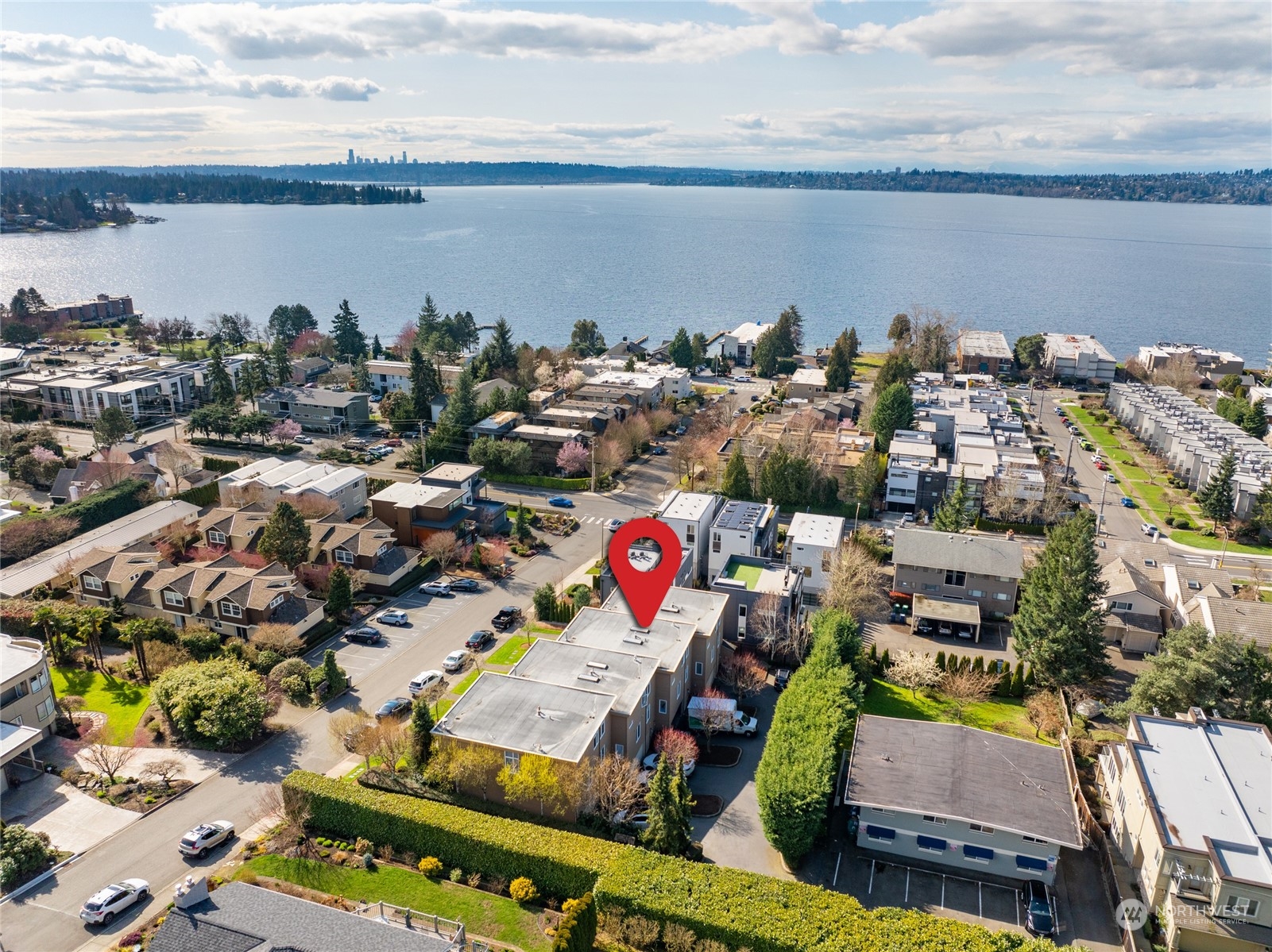 10214 NE 62nd Street Unit: 10214