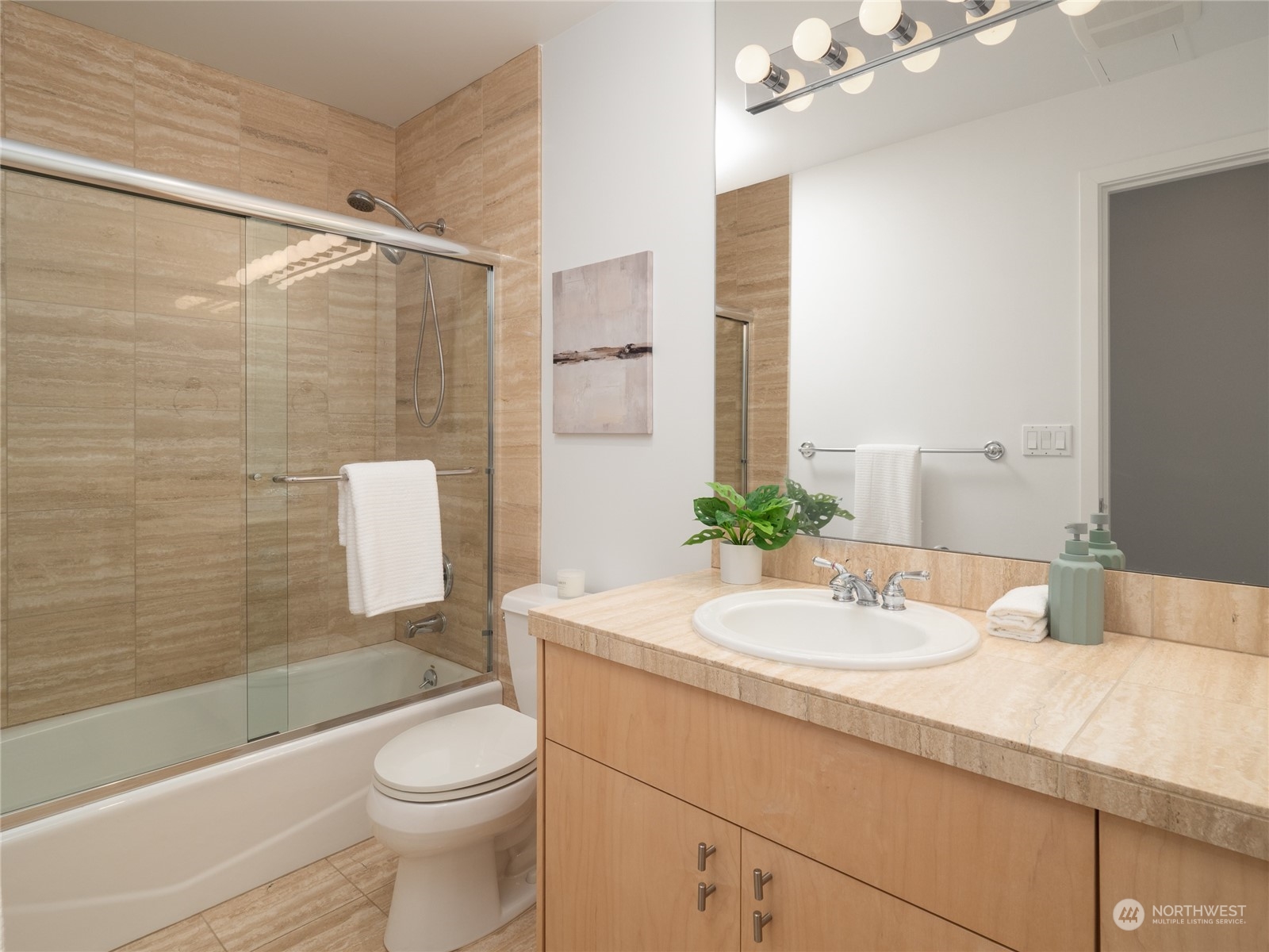 10214 NE 62nd Street Unit: 10214