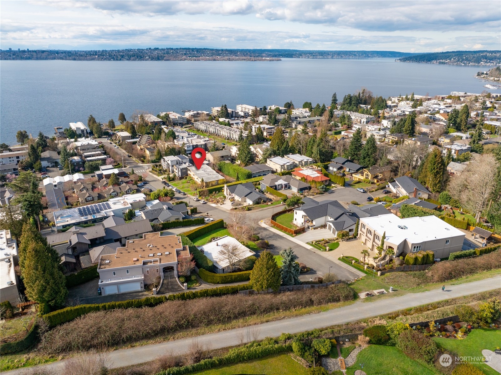 10214 NE 62nd Street Unit: 10214