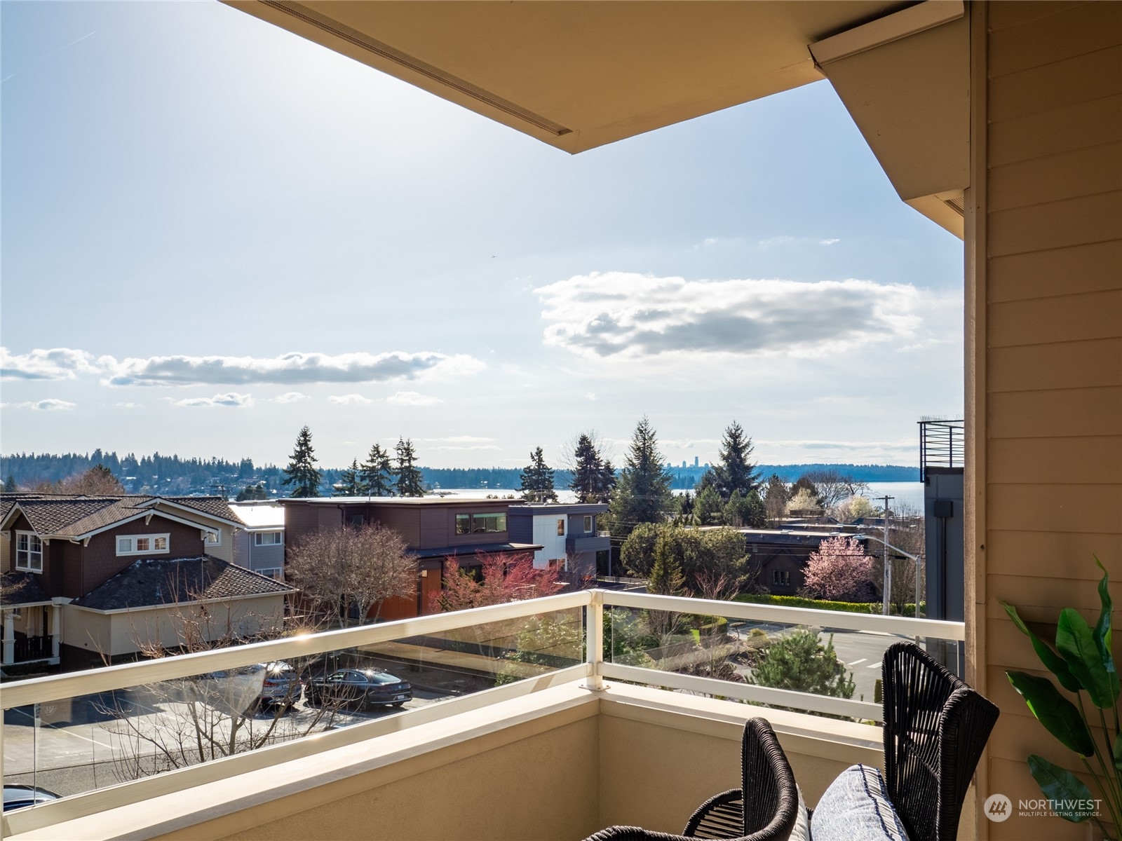 10214 NE 62nd Street Unit: 10214