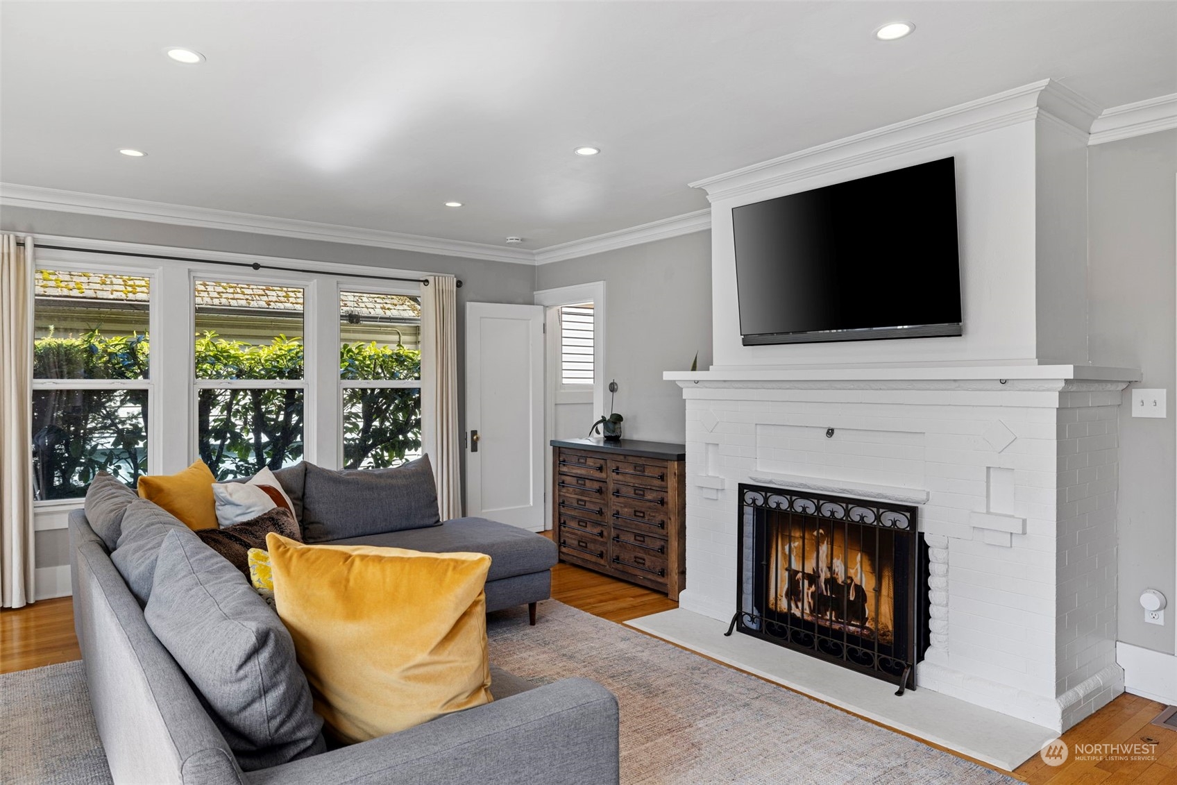 204 NW Bowdoin Place