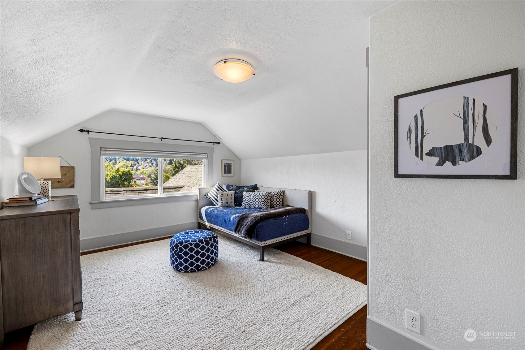 204 NW Bowdoin Place