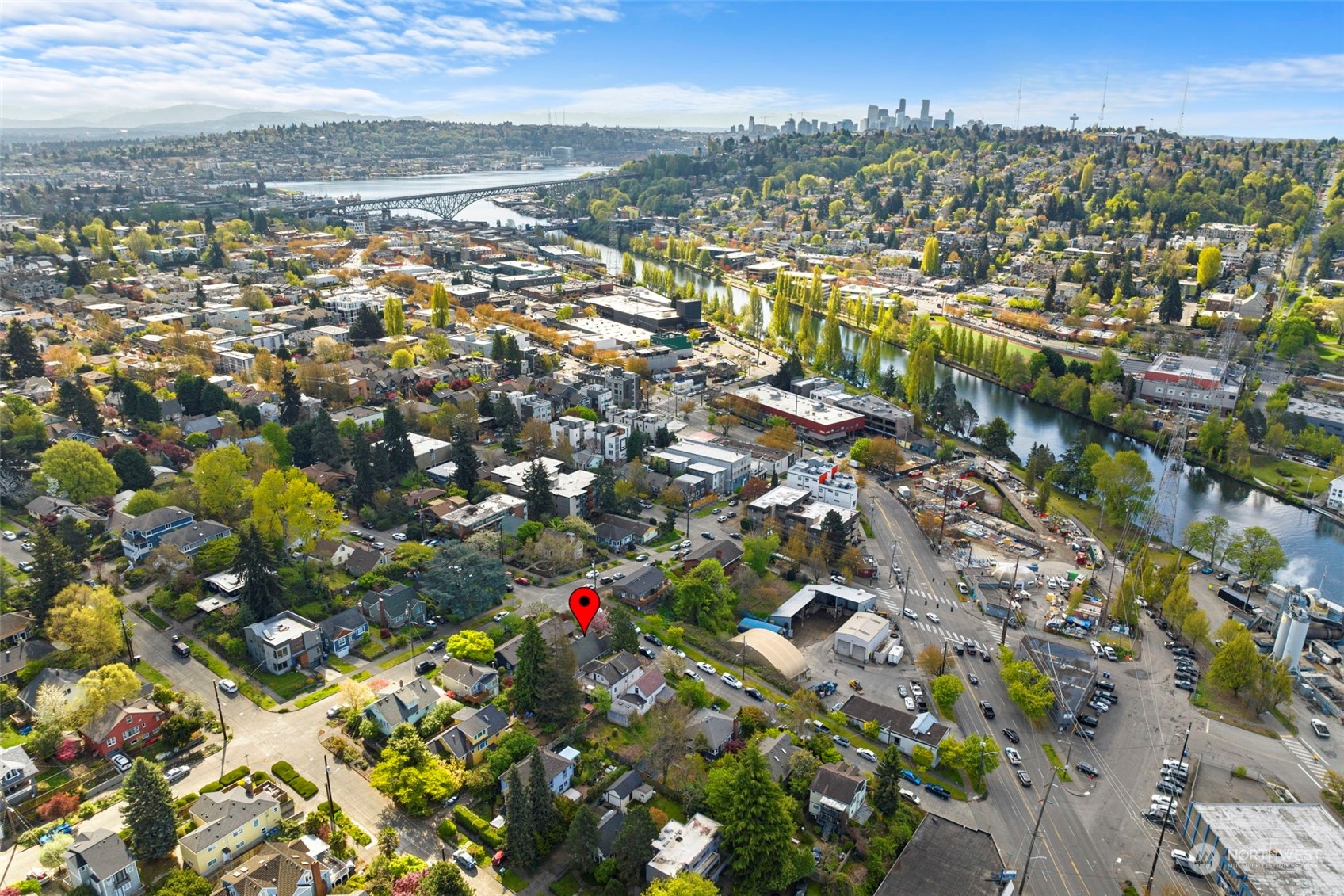 204 NW Bowdoin Place