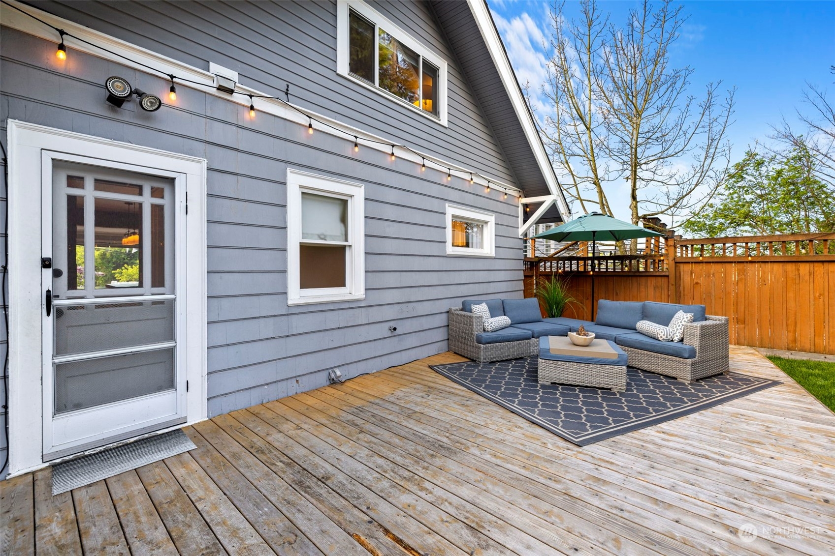 204 NW Bowdoin Place