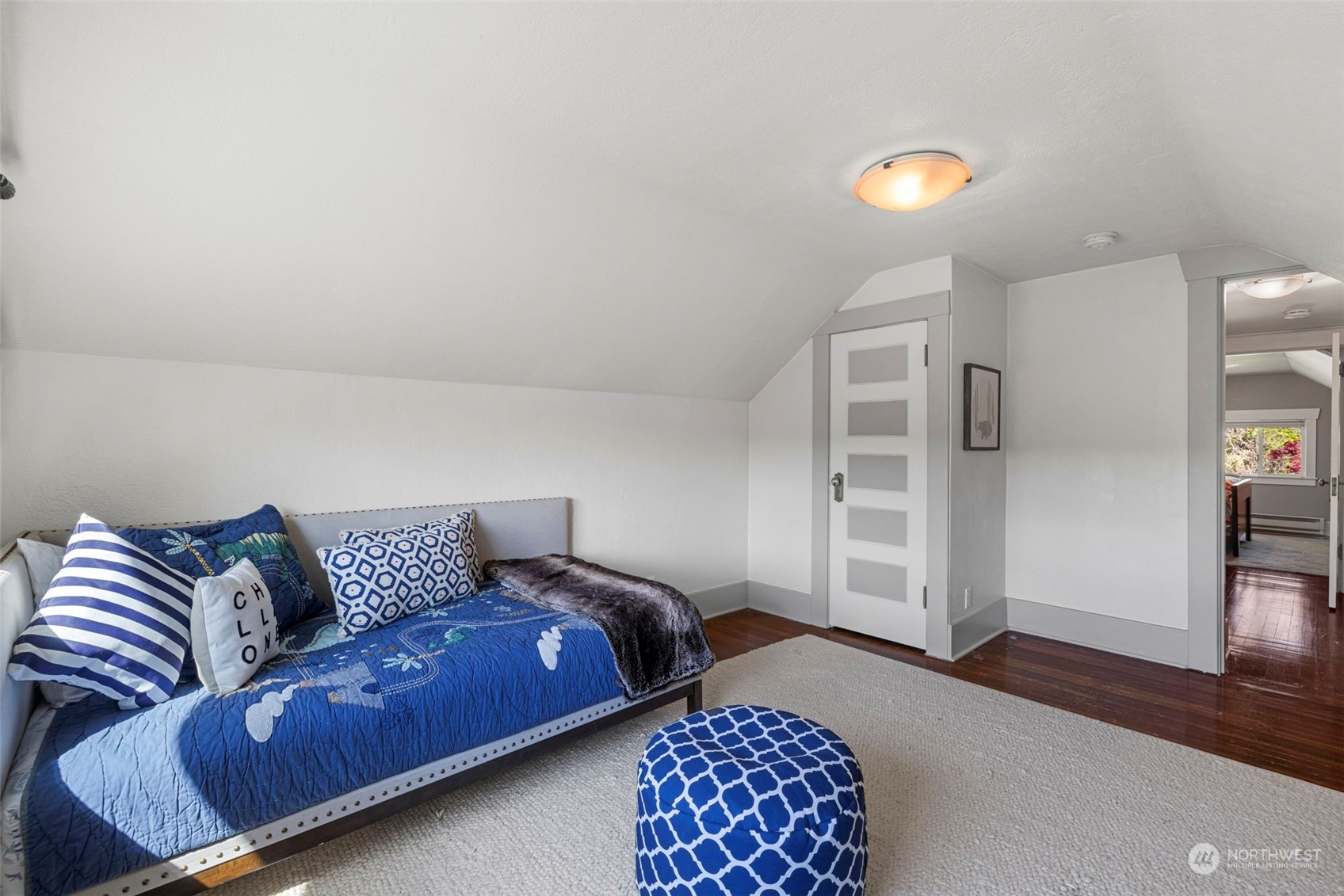 204 NW Bowdoin Place