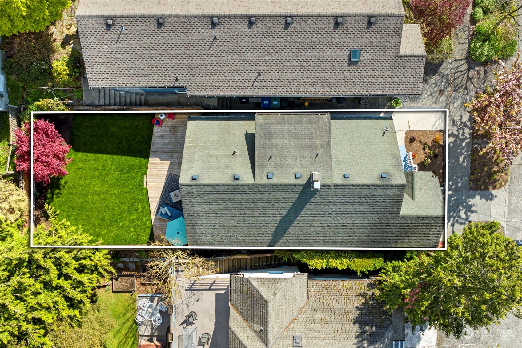 204 NW Bowdoin Place