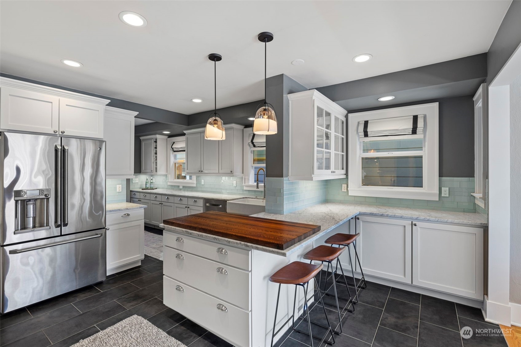 204 NW Bowdoin Place