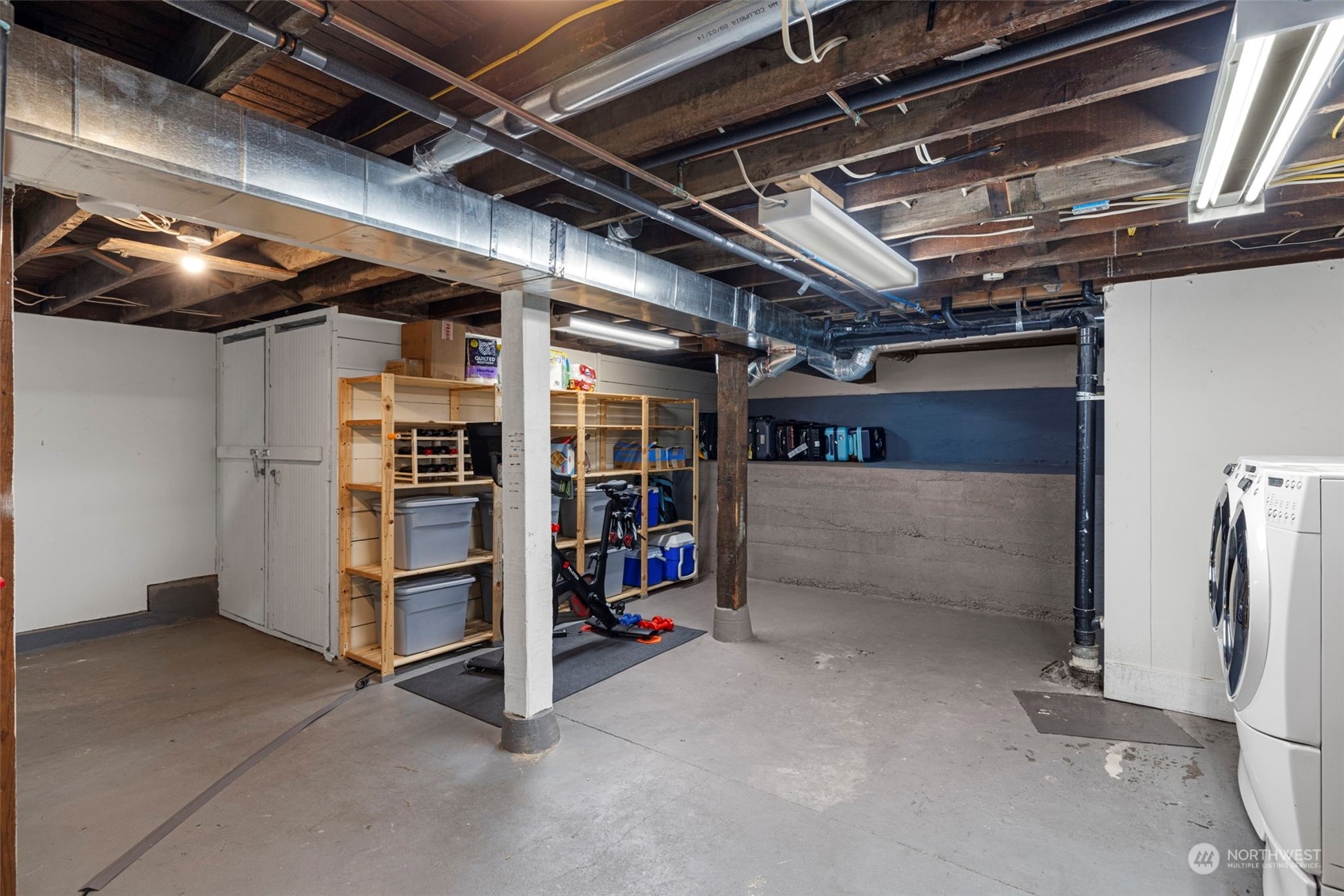 204 NW Bowdoin Place