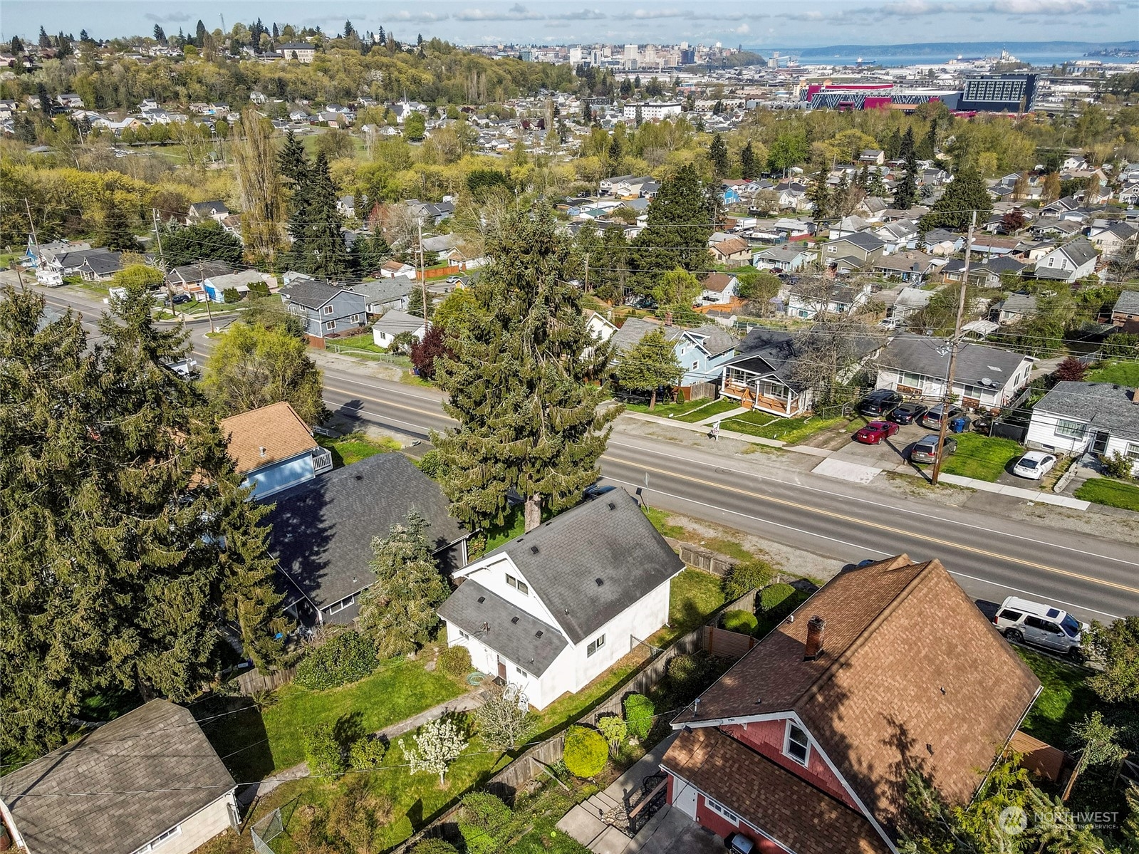 2030 E Fairbanks Street