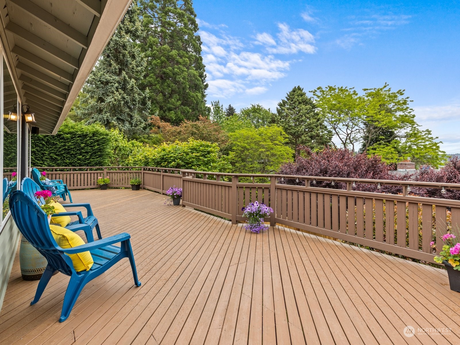 18220 94th Avenue NE