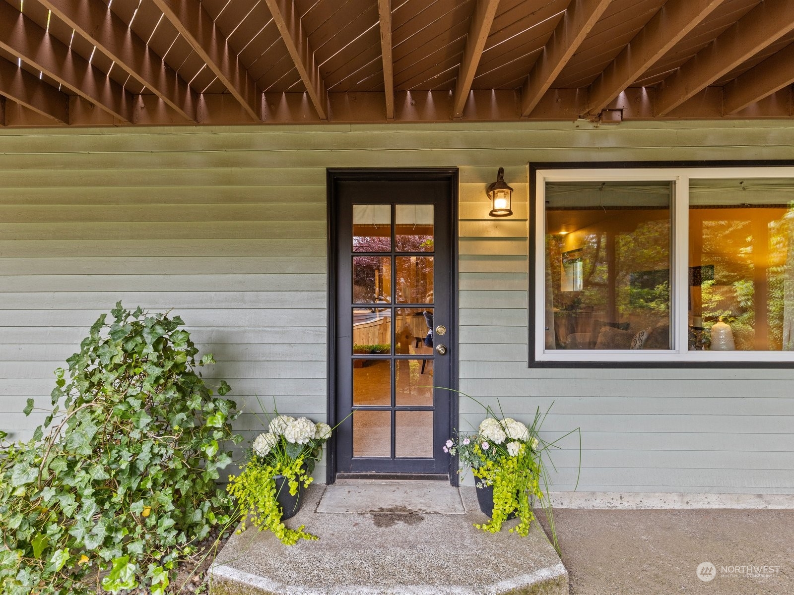 18220 94th Avenue NE