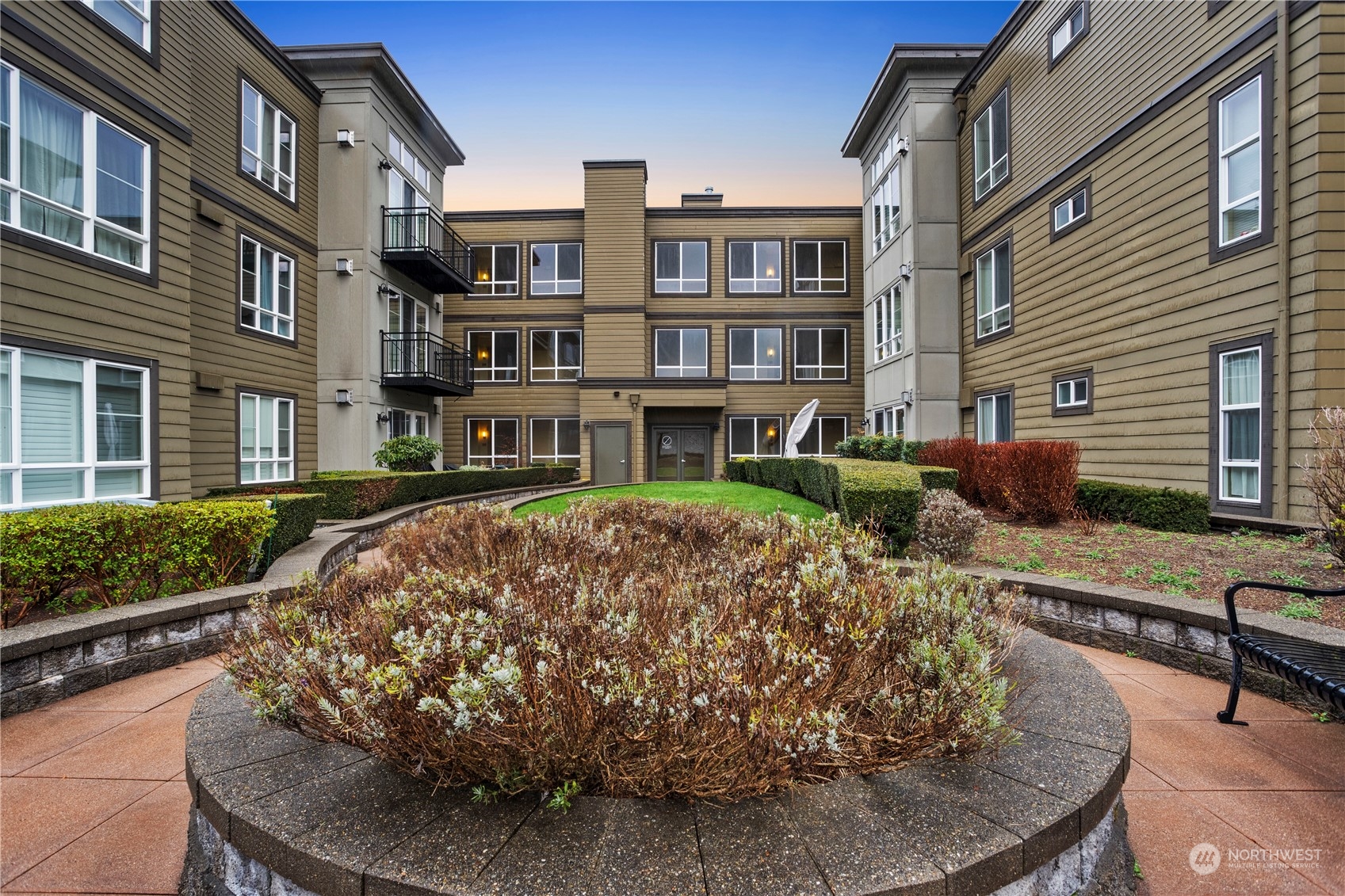 1840 25th Avenue NE #309