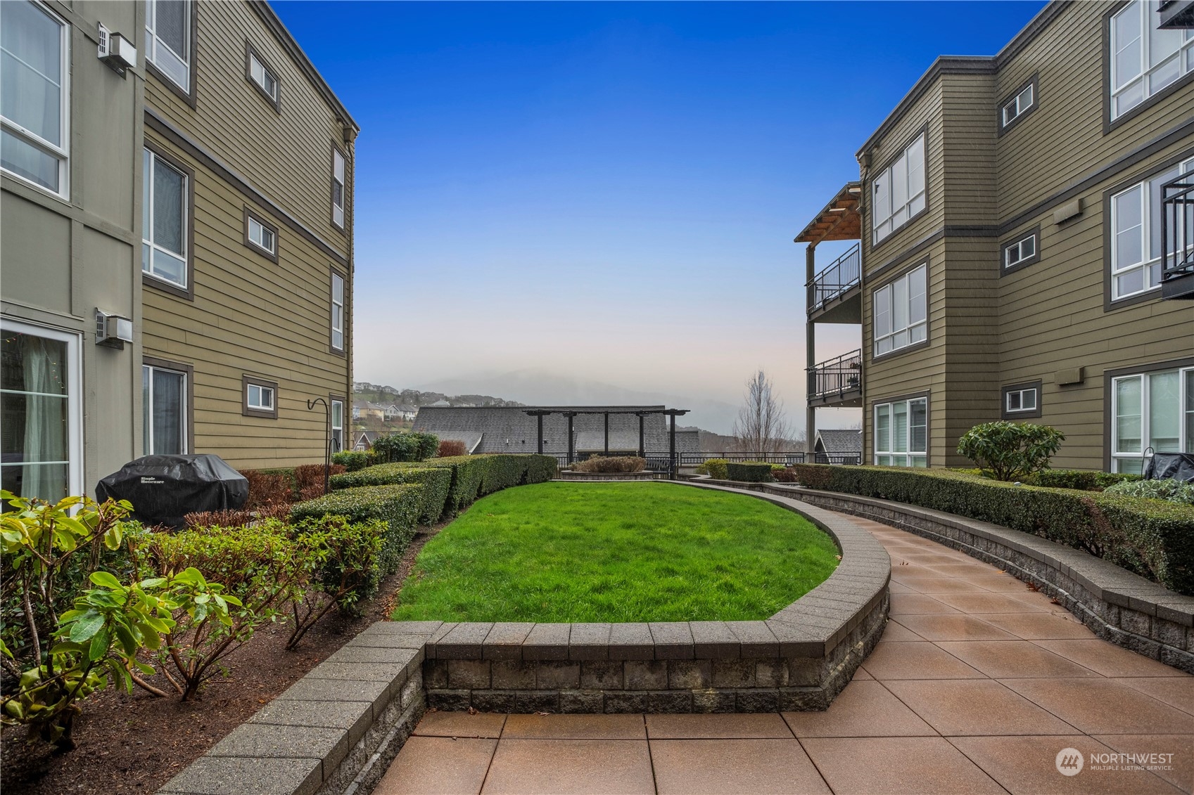 1840 25th Avenue NE #309