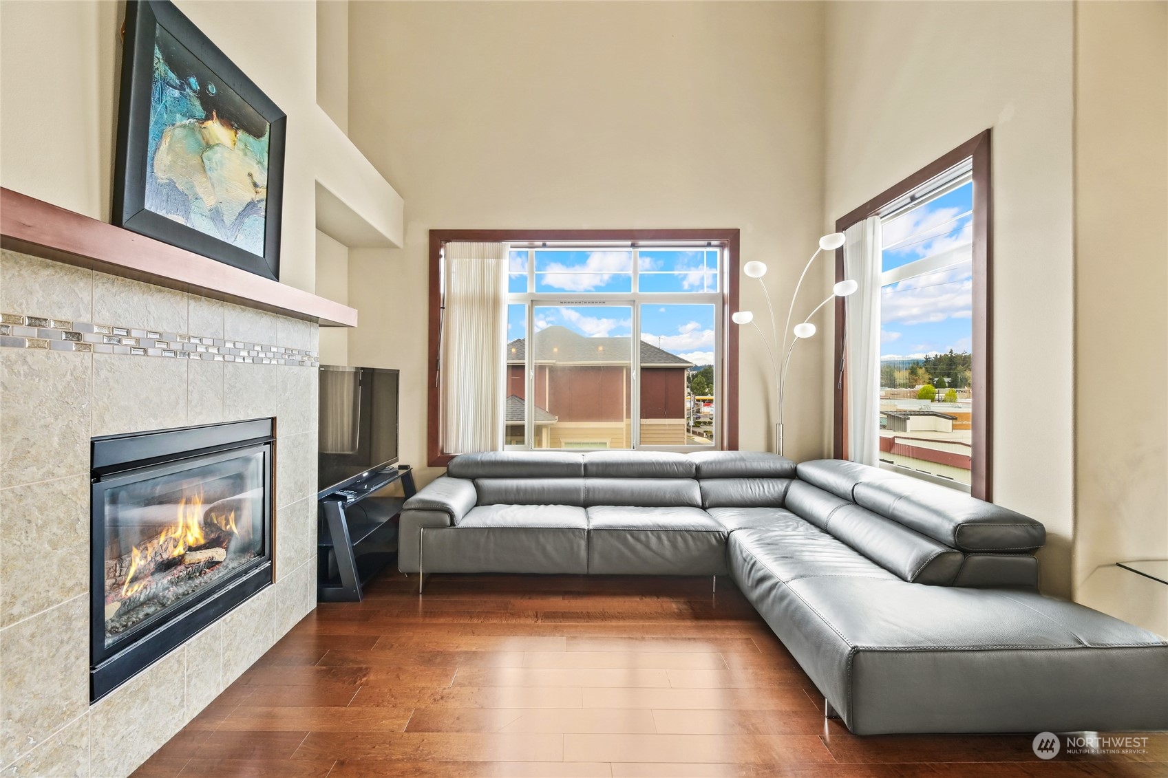 4005 NE 3rd Place Unit: 3E