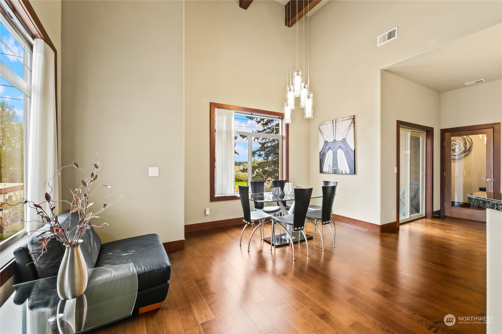 4005 NE 3rd Place Unit: 3E