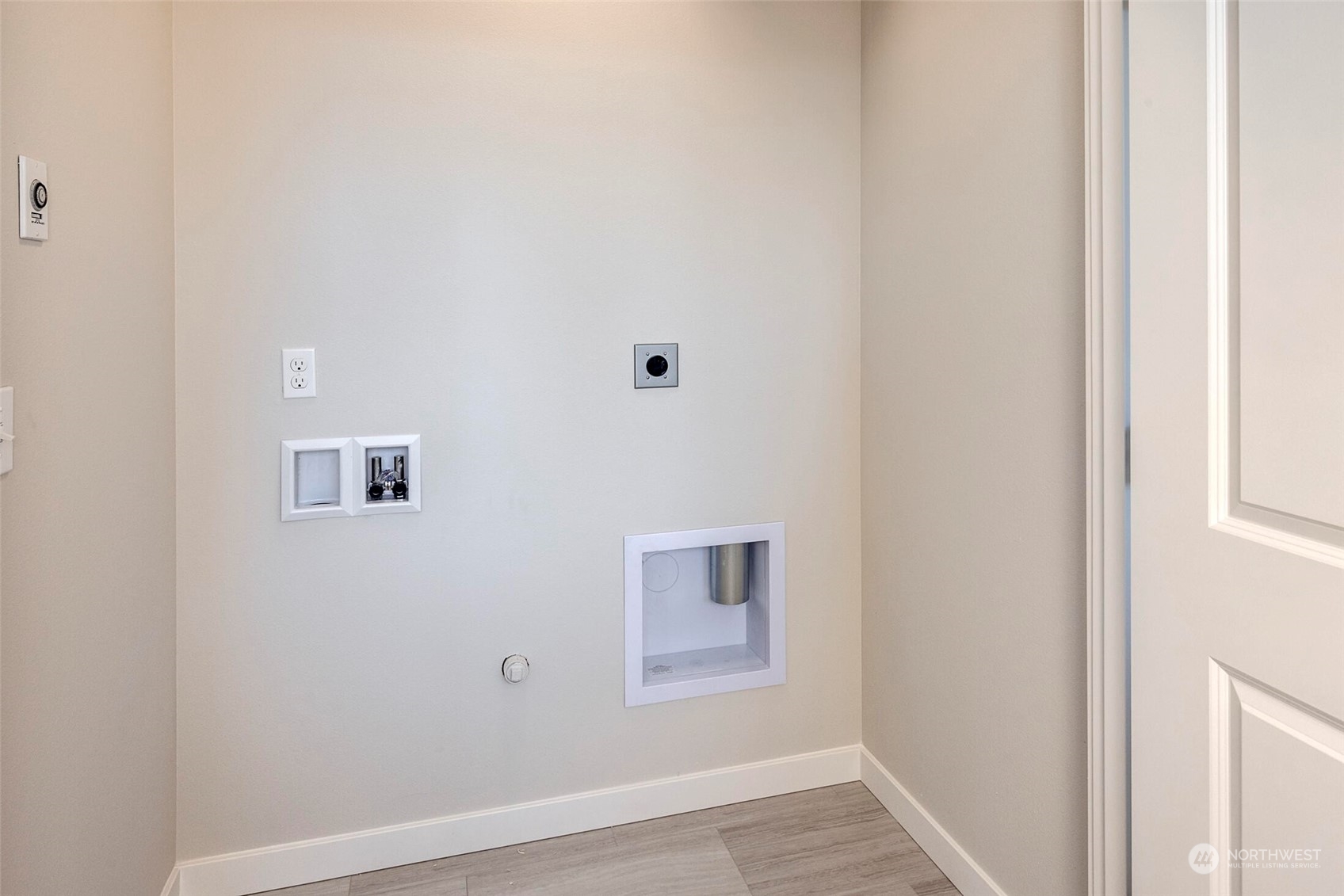 18717 68th Avenue NE Unit: 104