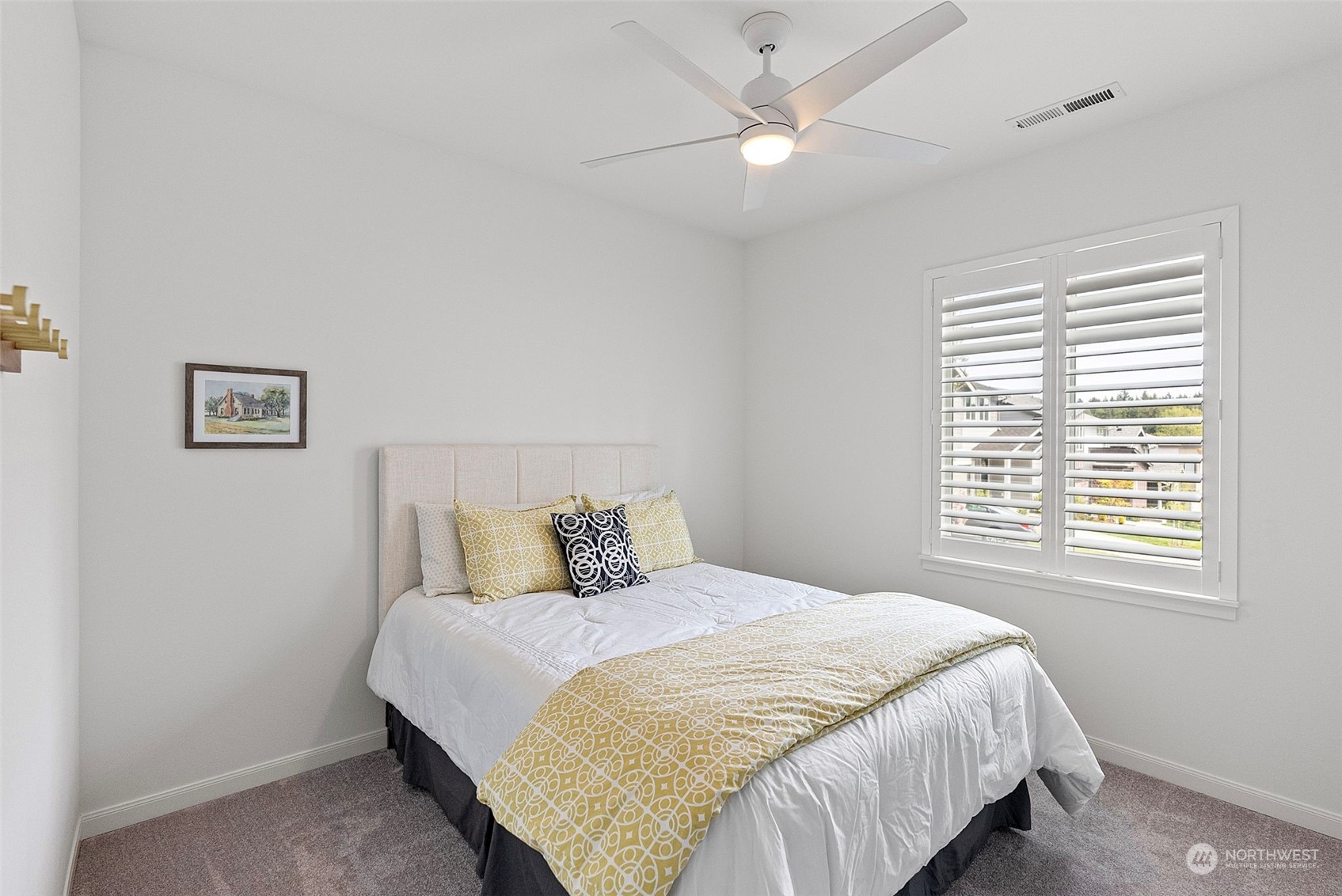 2444 NE Athlon Court