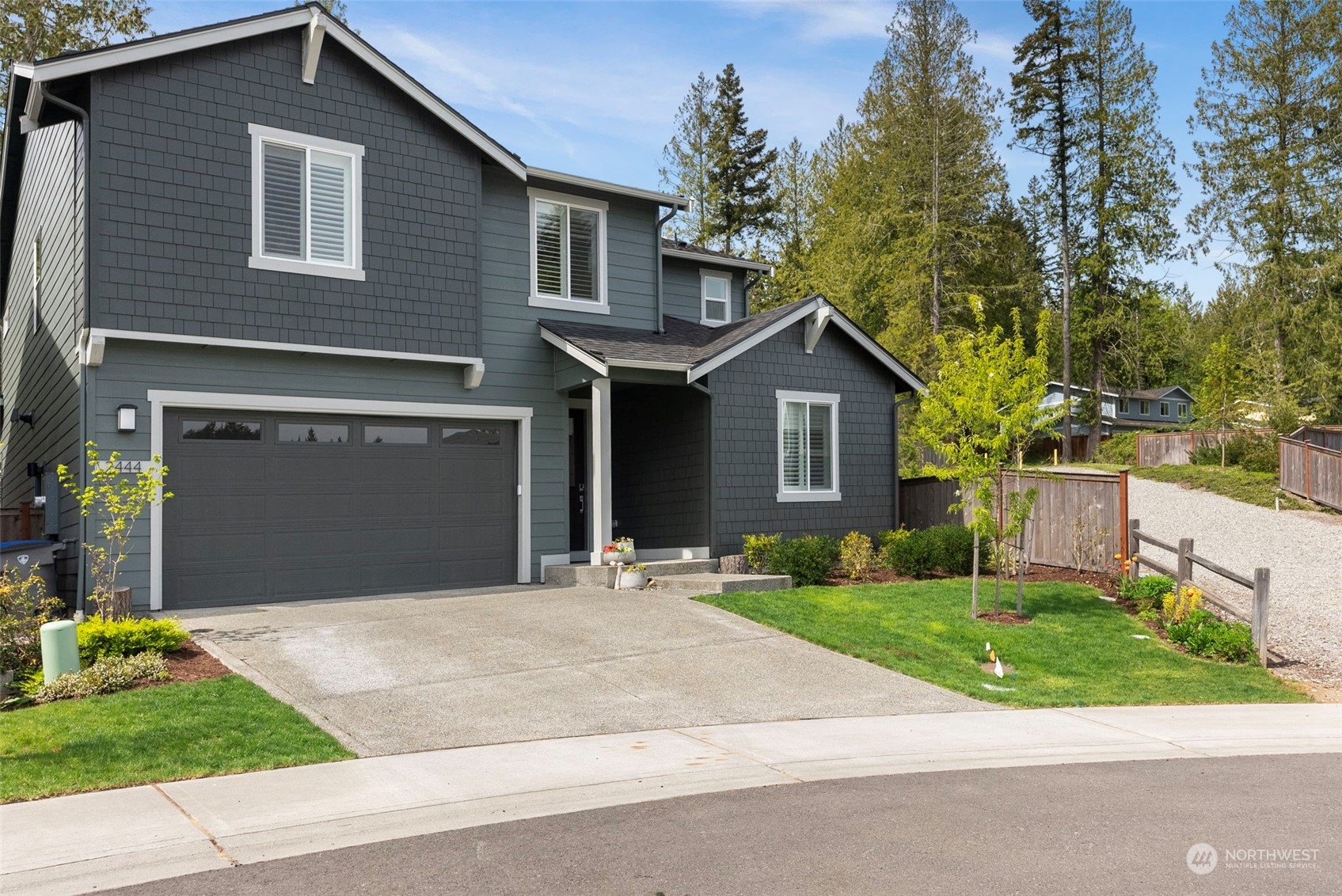 2444 NE Athlon Court