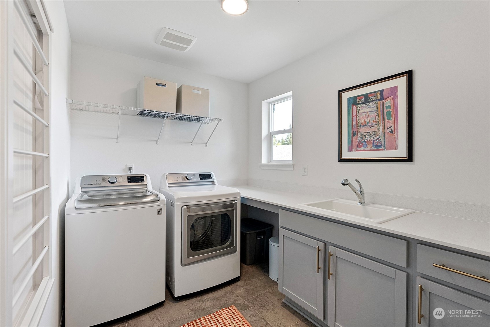 2444 NE Athlon Court