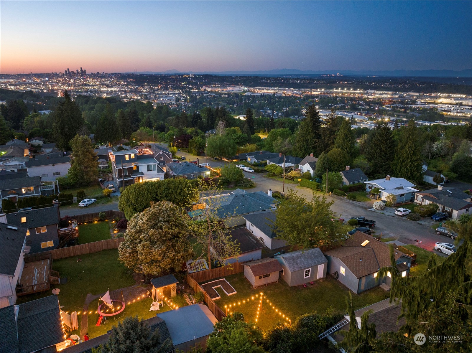 10213 Occidental Avenue S