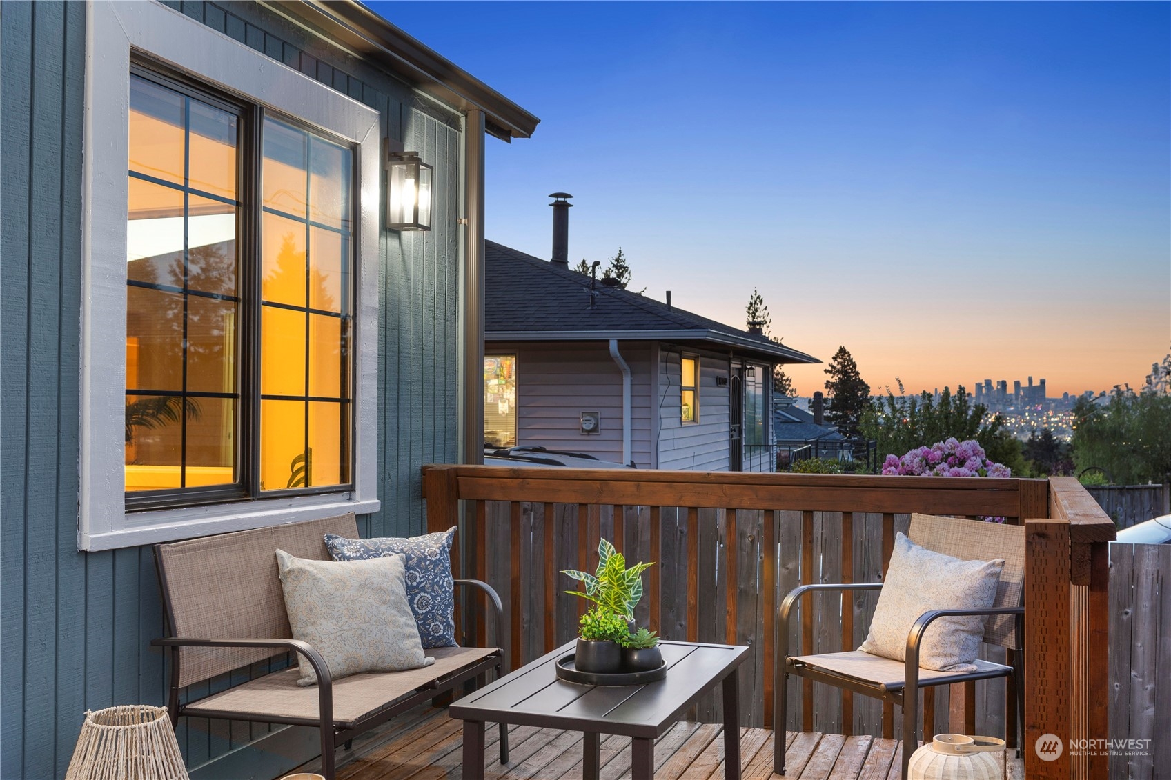 10213 Occidental Avenue S