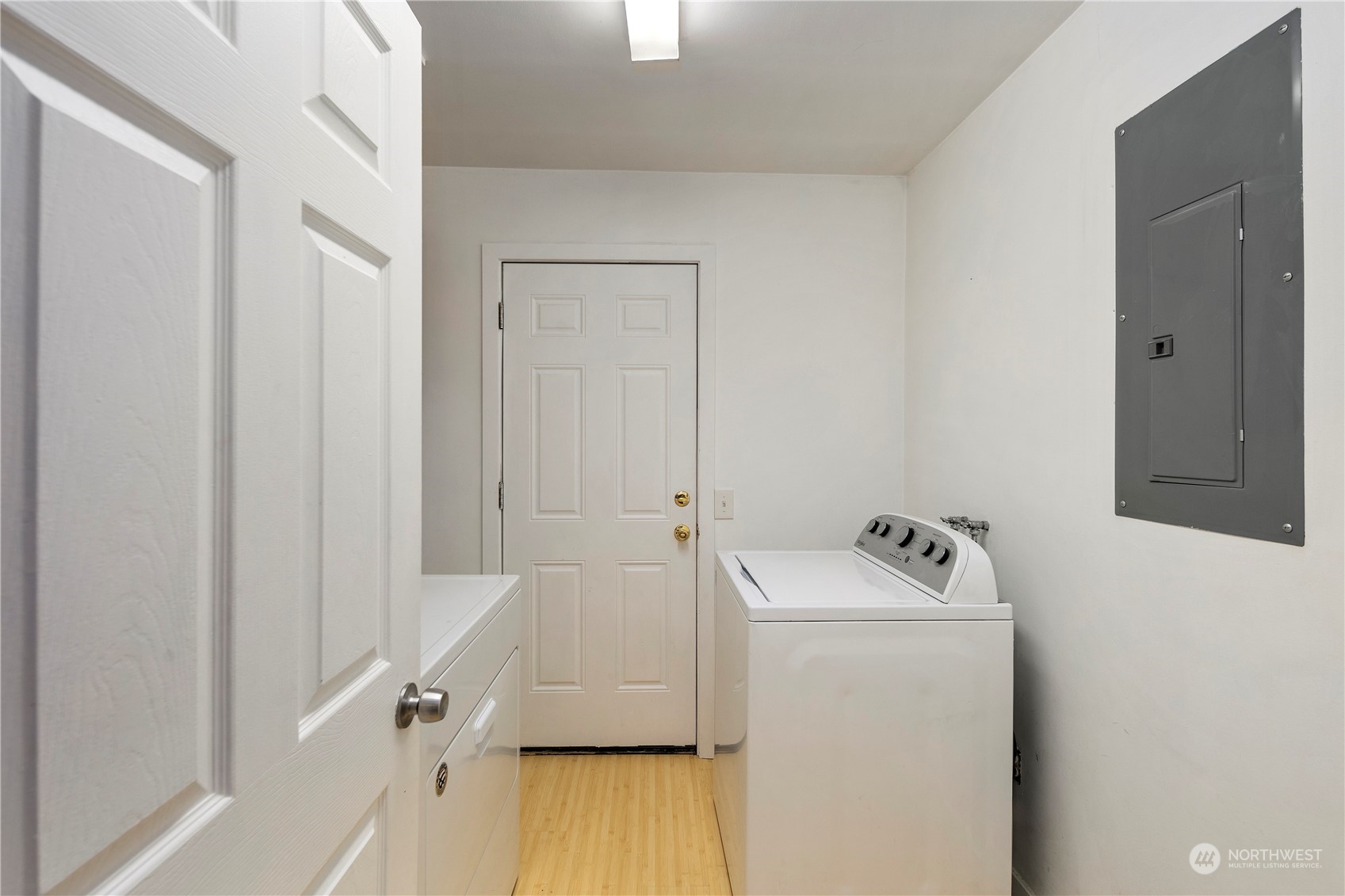 10213 Occidental Avenue S