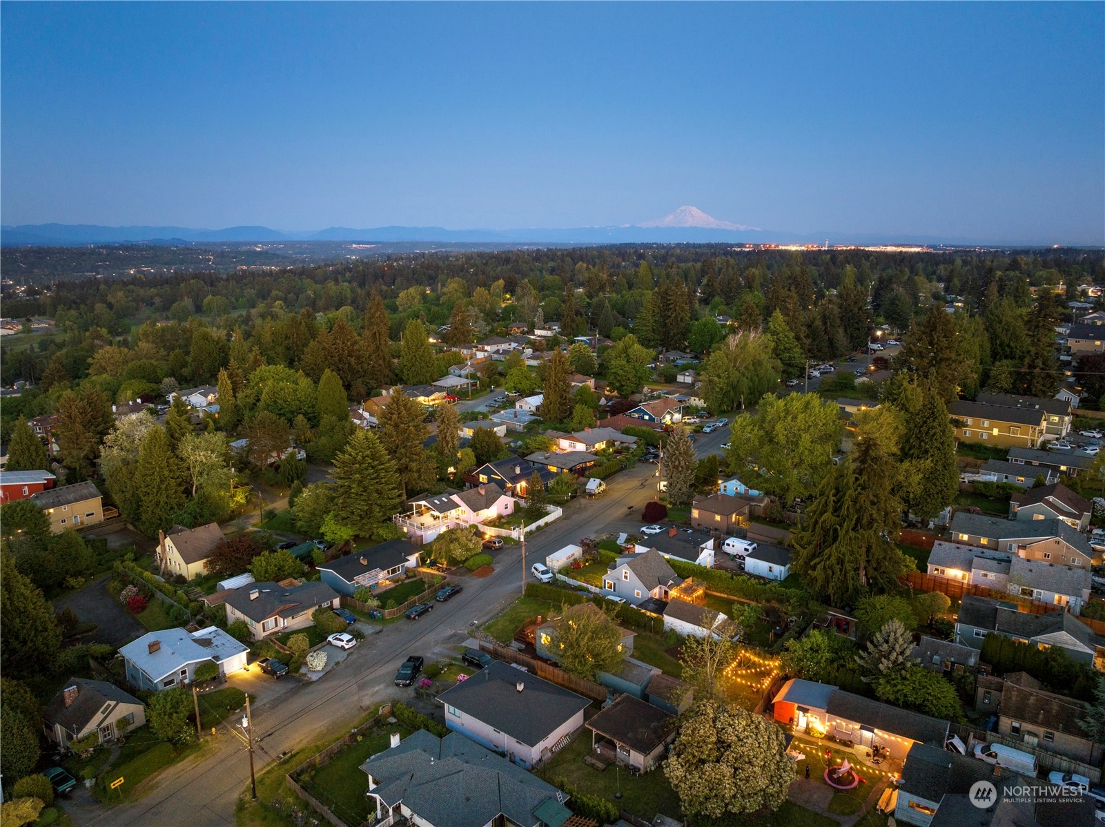 10213 Occidental Avenue S