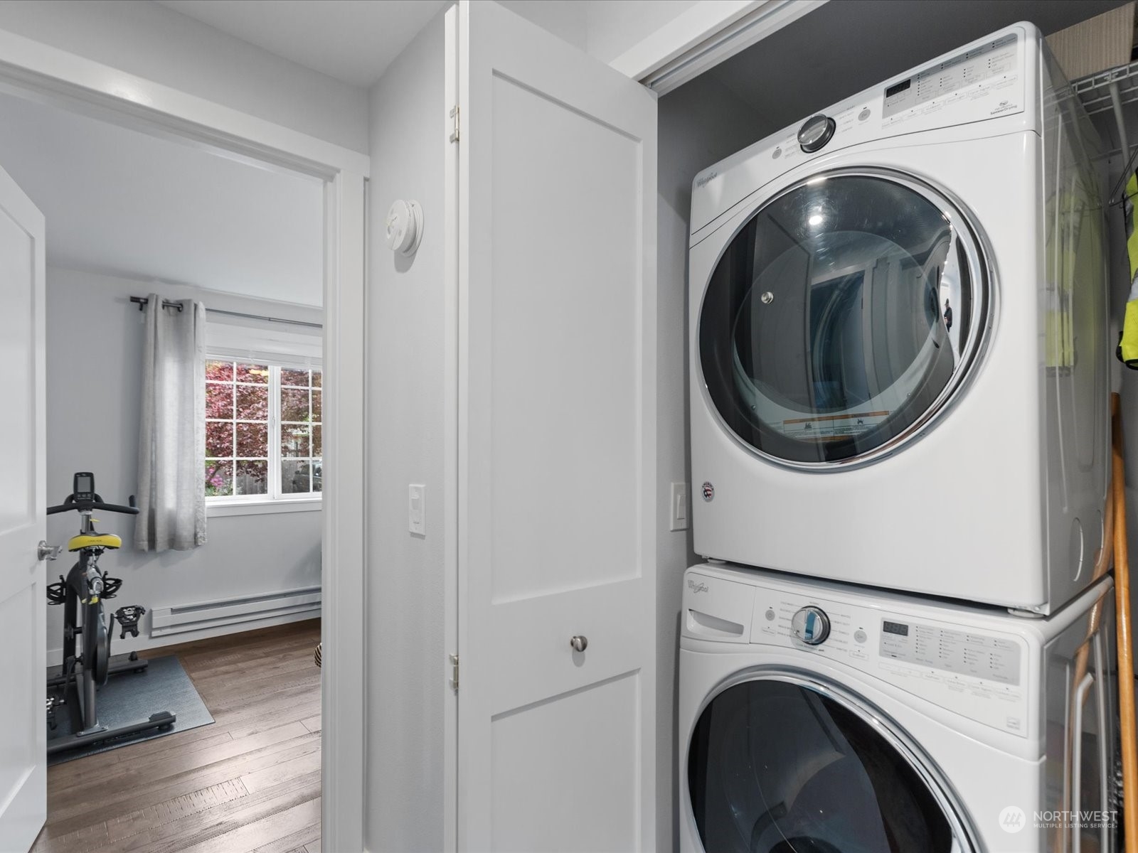 949 Aberdeen Avenue NE Unit: B-204