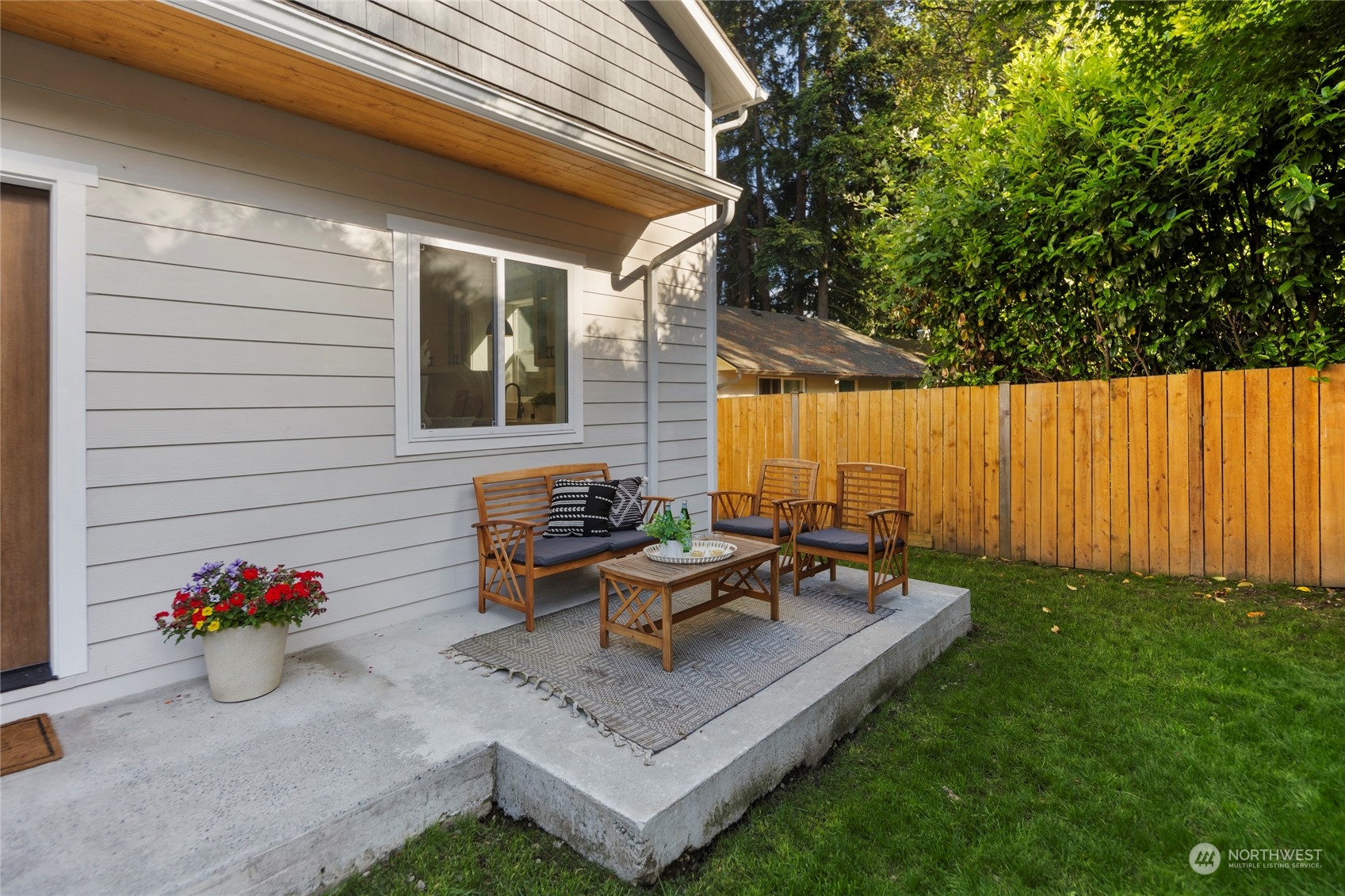 10104 31st Avenue SW