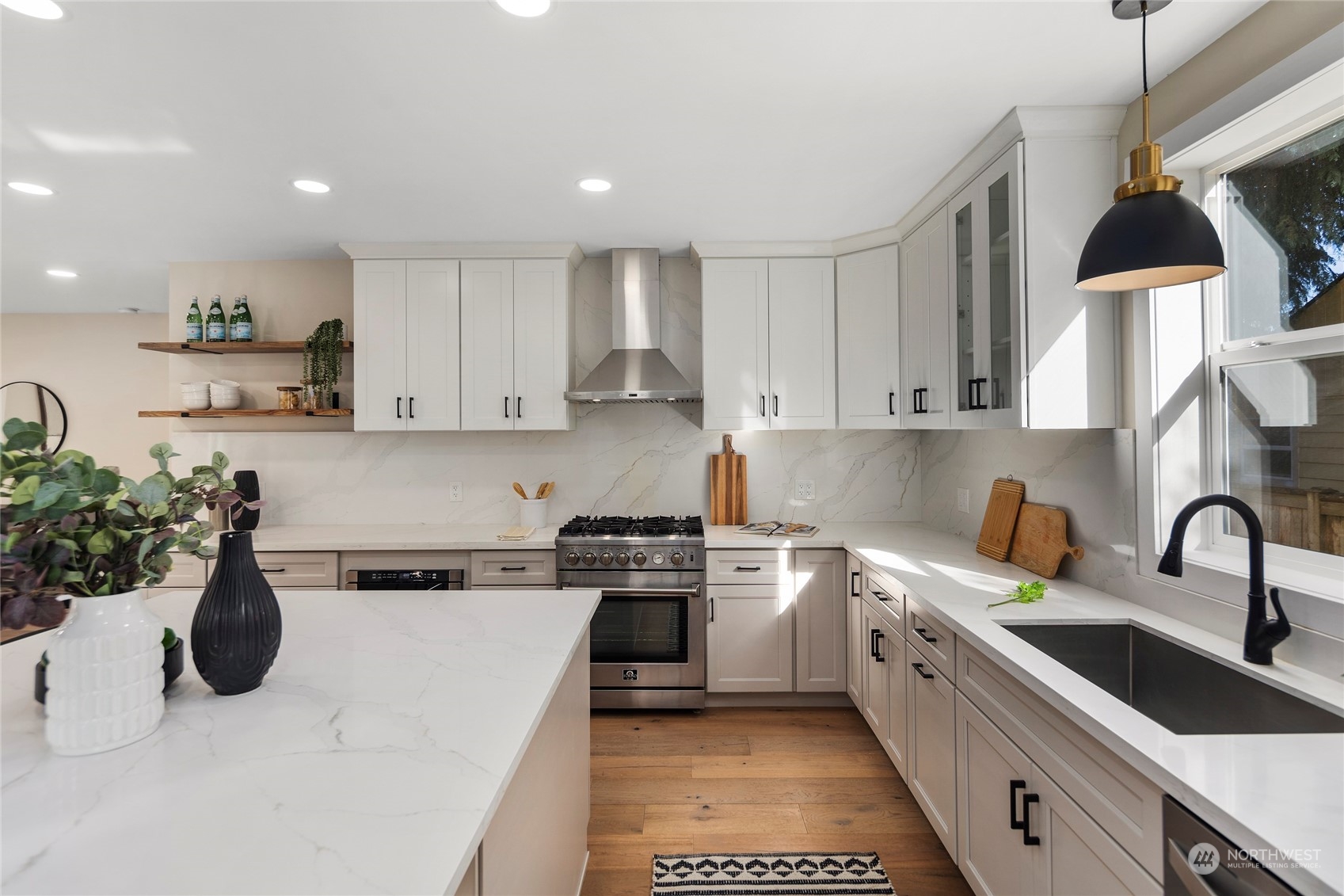 10104 31st Avenue SW