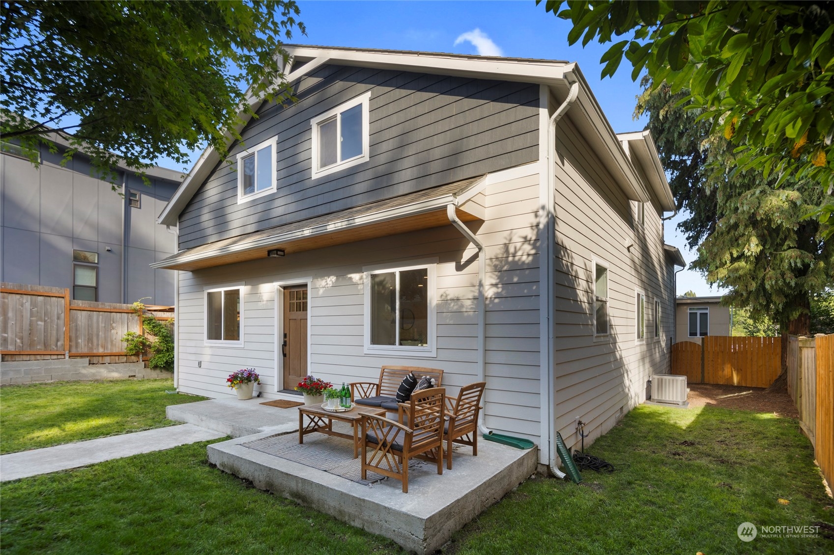 10104 31st Avenue SW