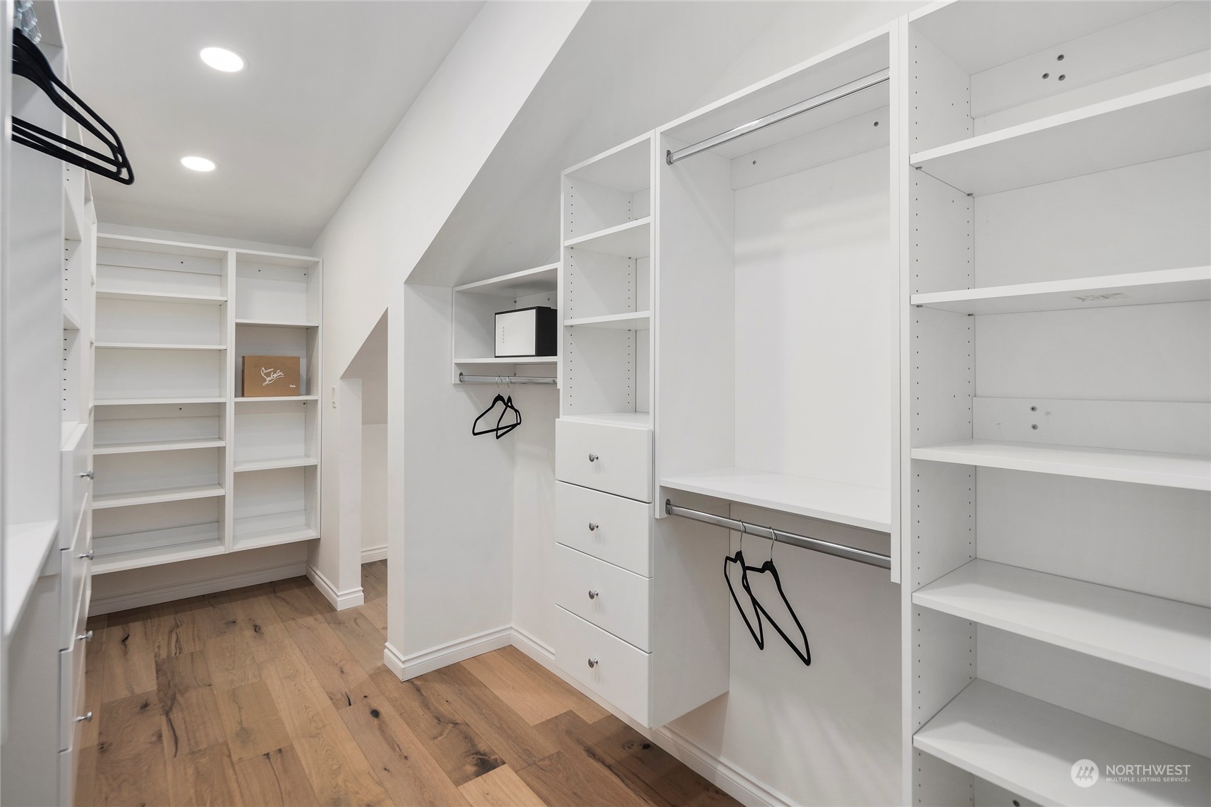 10104 31st Avenue SW