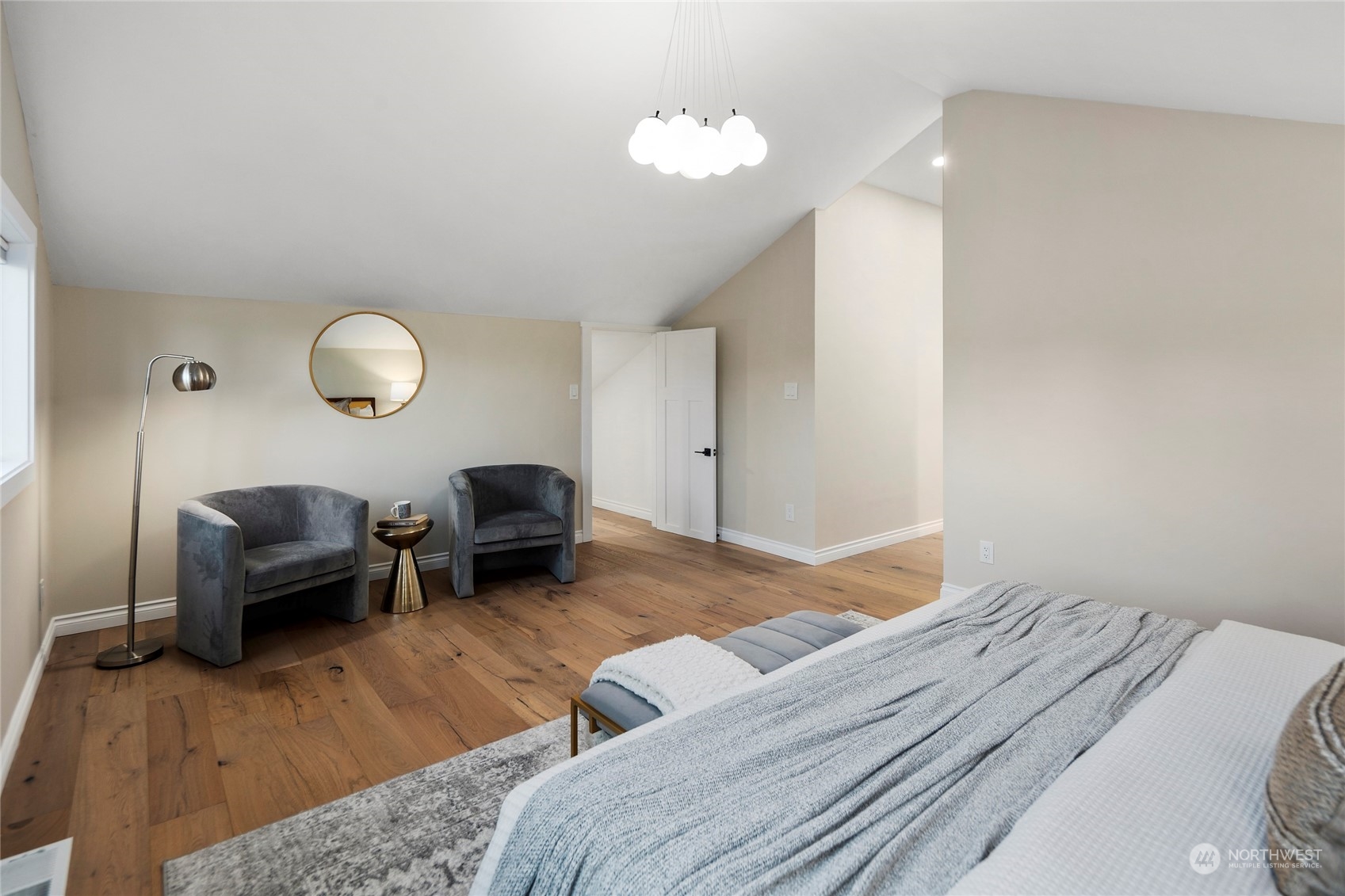 10104 31st Avenue SW