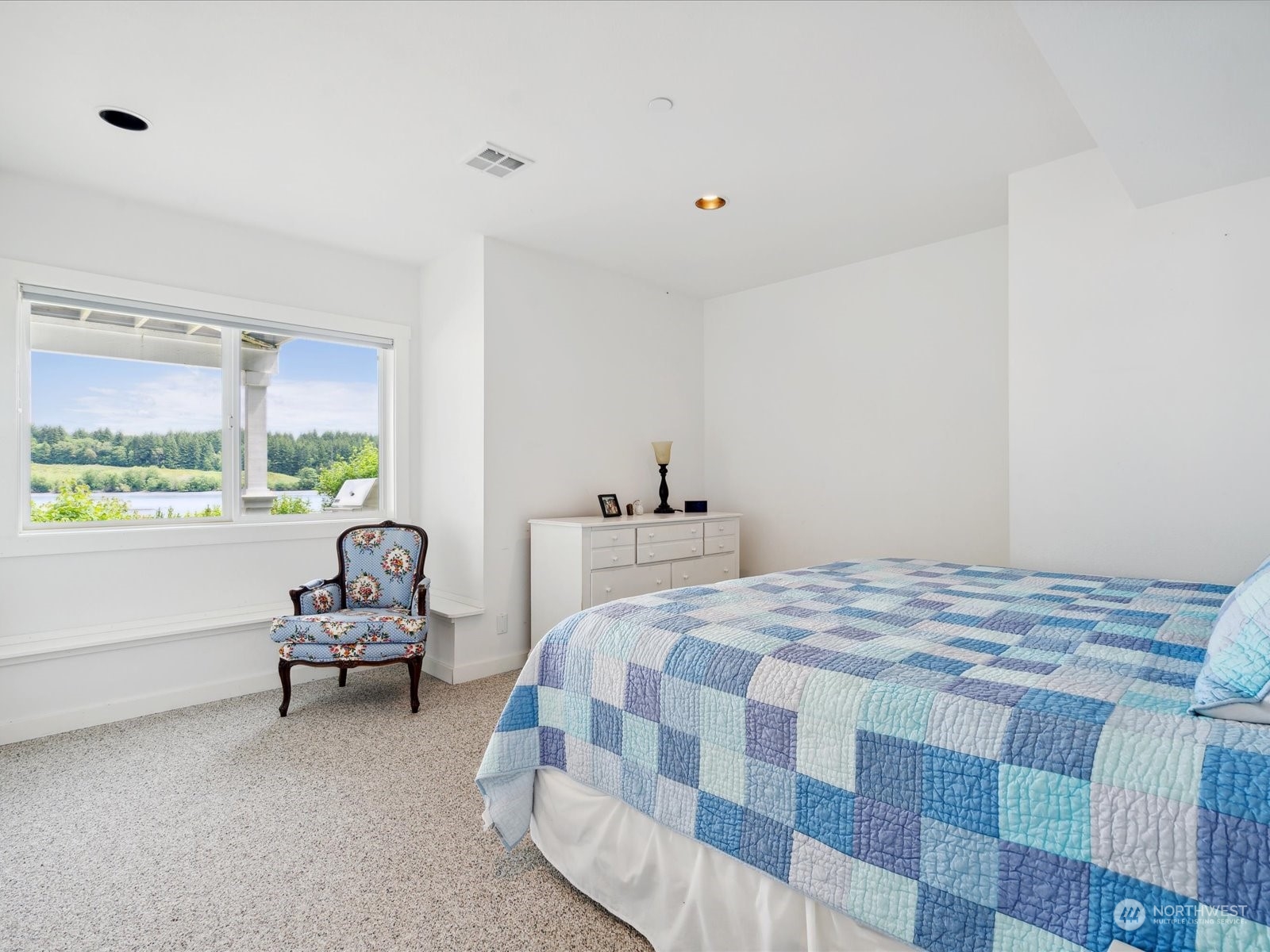 3703 140th Avenue SW